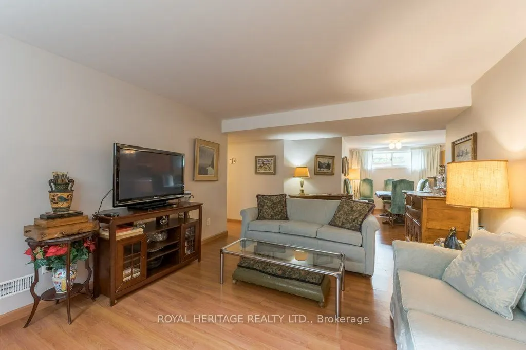 258 Franmor Drive