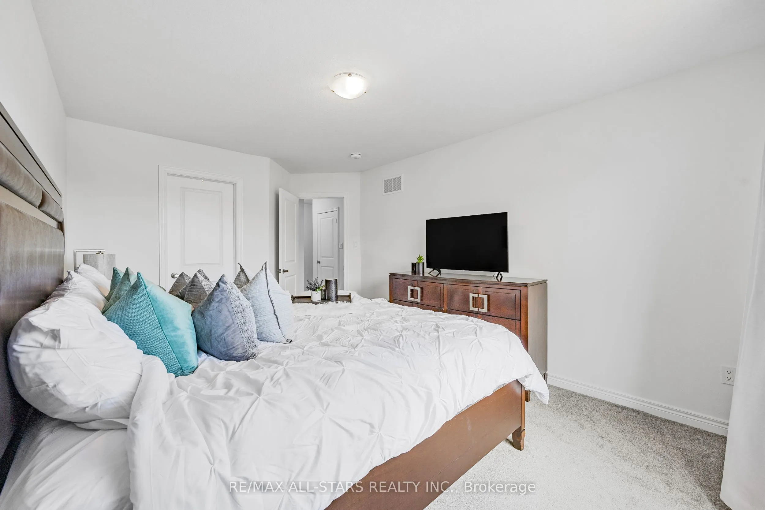 79 Dryden Lane, #79