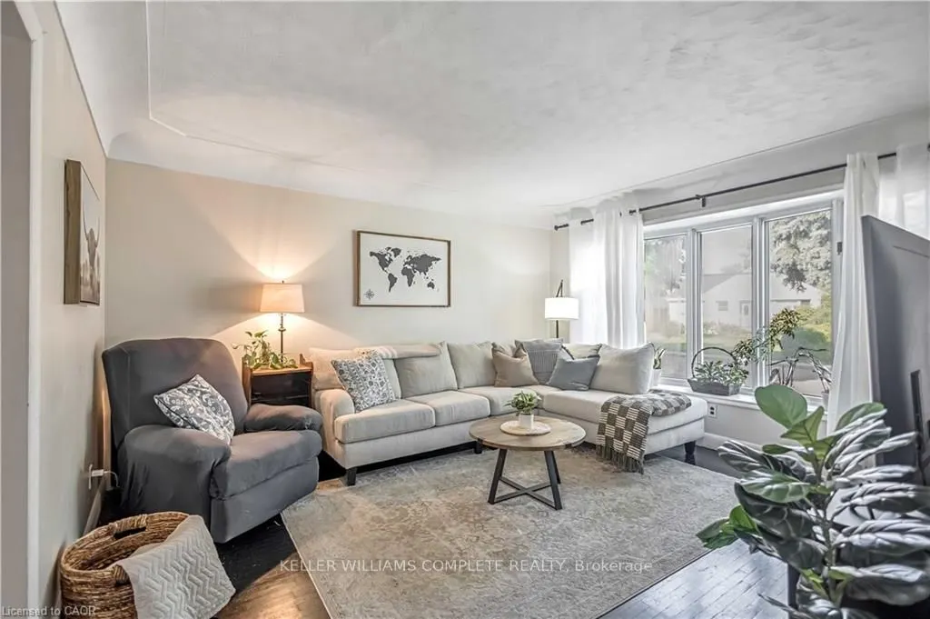487 EAST 37TH Street
