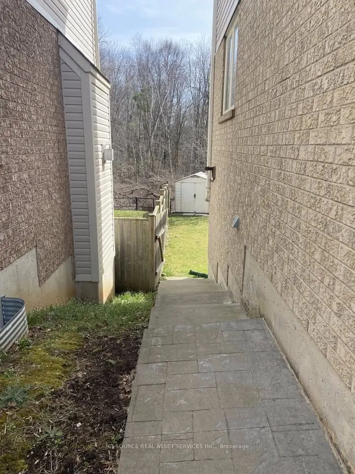 12 Jenner Court, #Lower