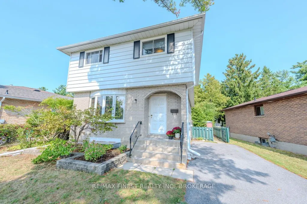 776 Cedarwood Drive