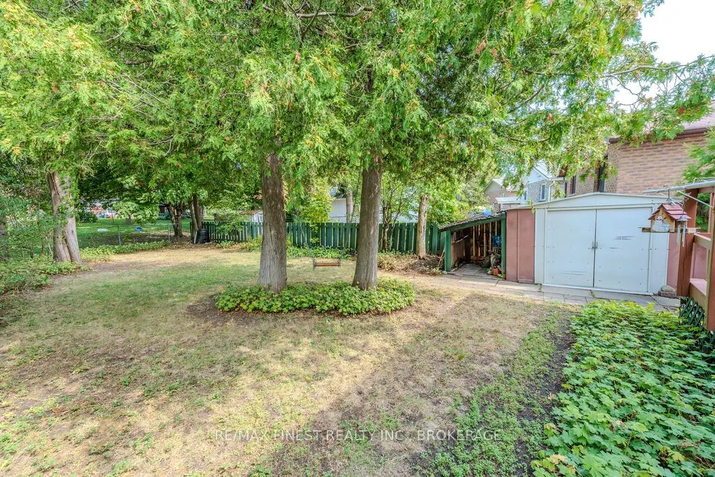 776 Cedarwood Drive