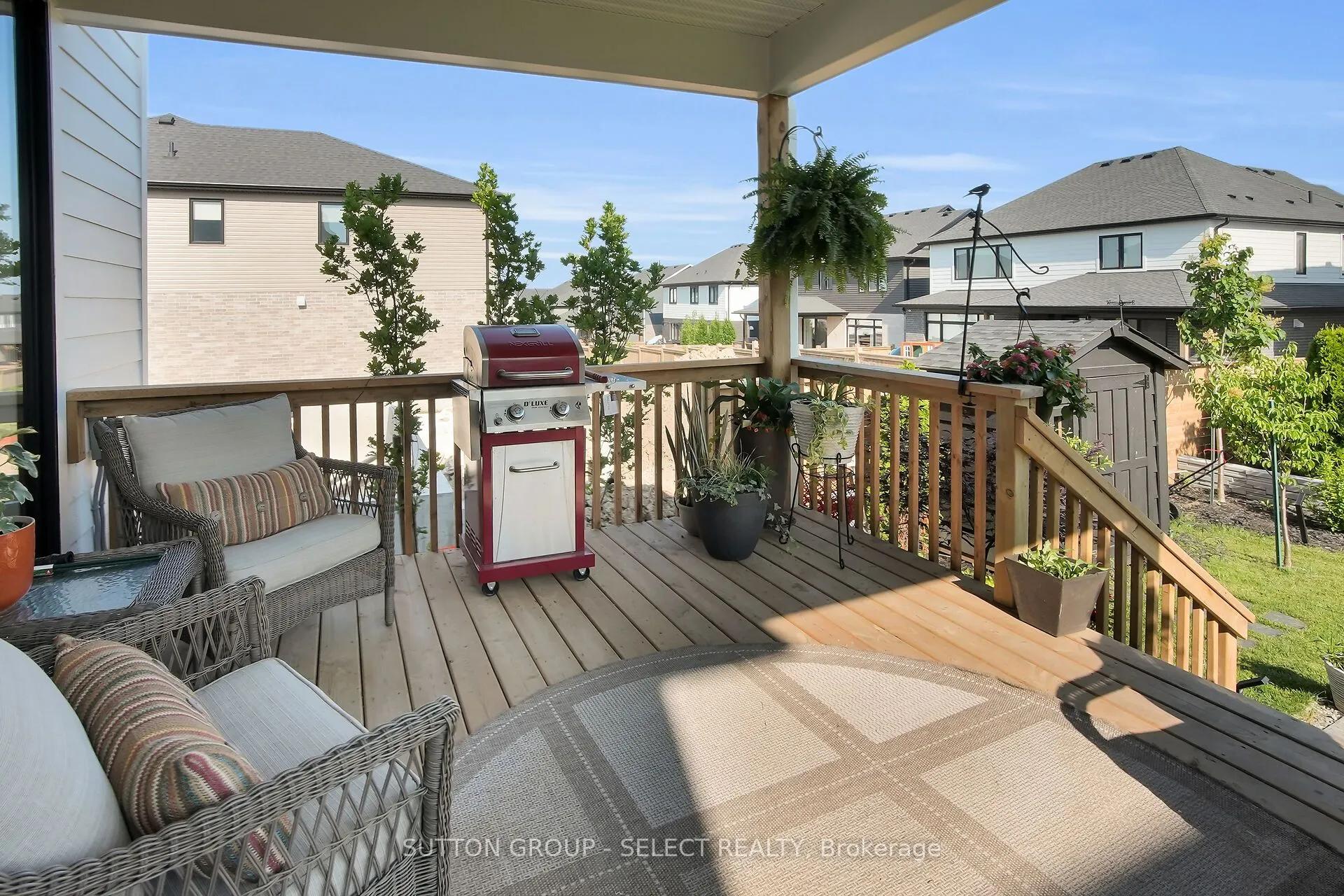 1894 Fountain Grass Drive