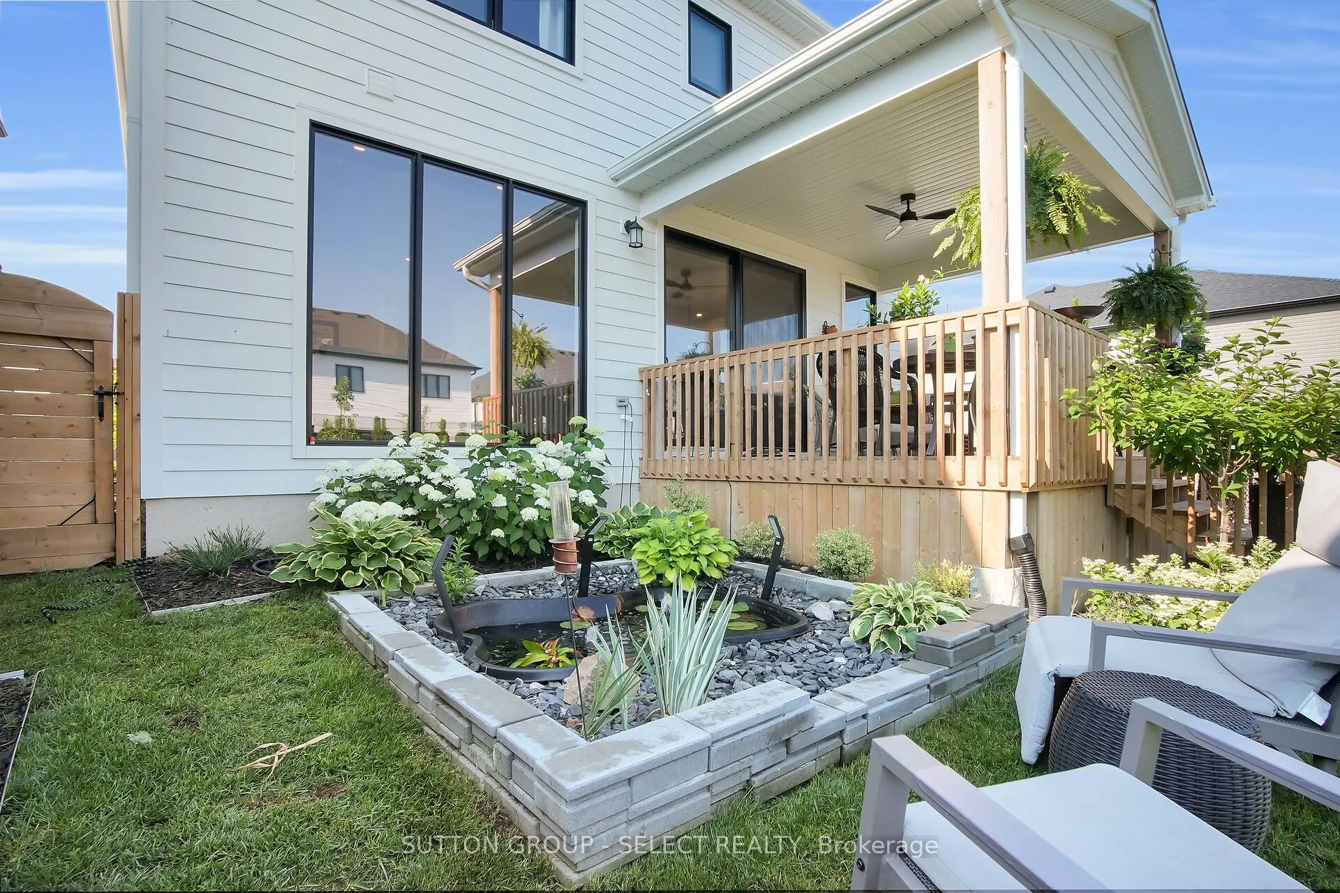 1894 Fountain Grass Drive