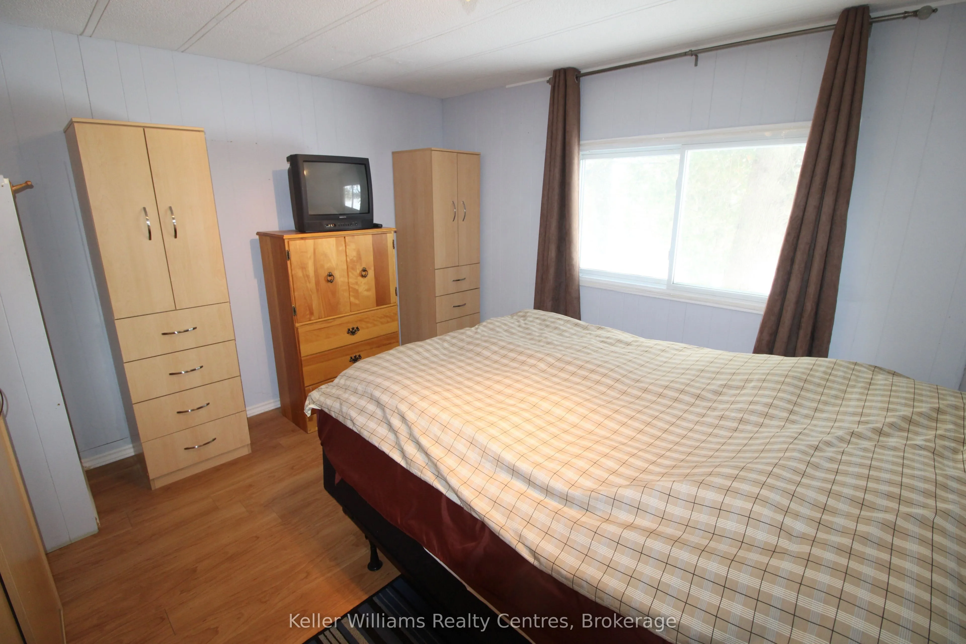 302694 Douglas Street, #55
