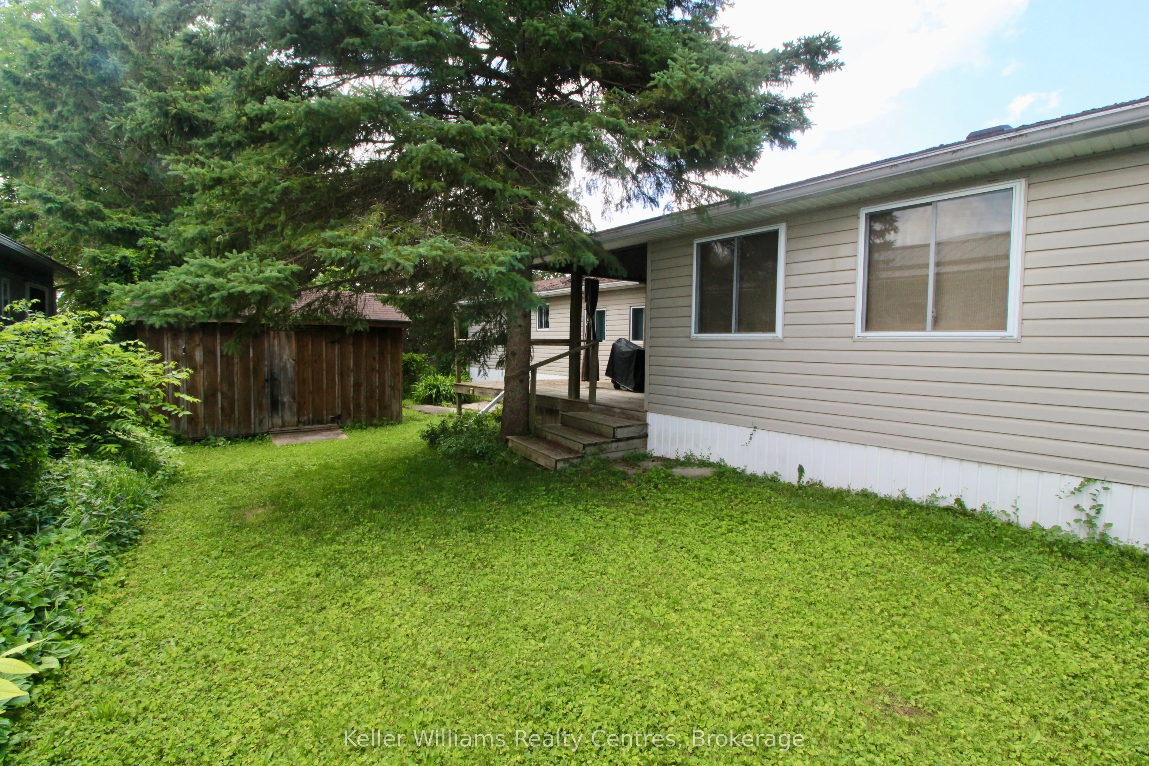 302694 Douglas Street, #55