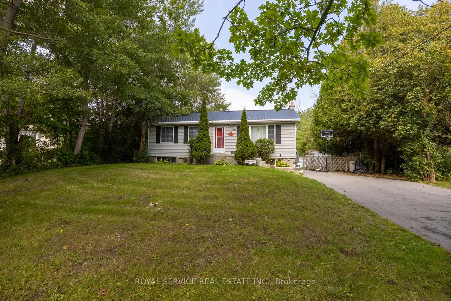 9144 Dale Road