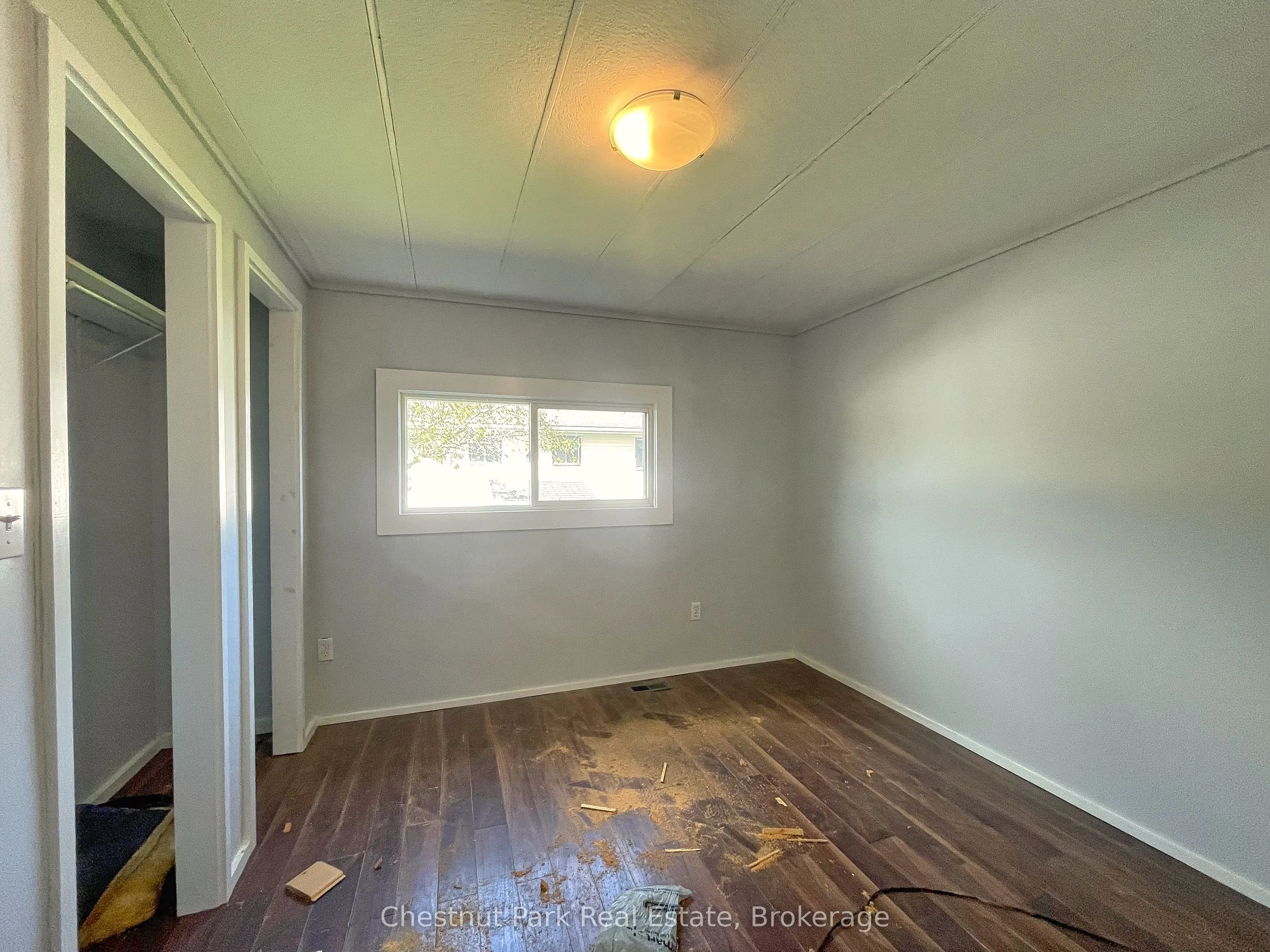 383 Thompson Street