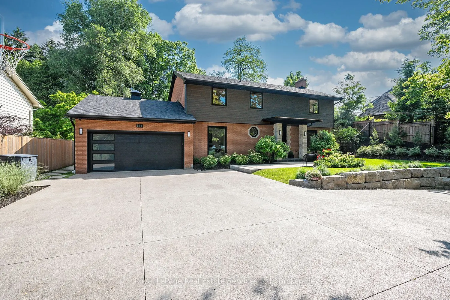 111 Judith Crescent