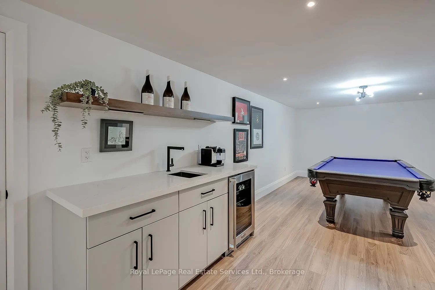 111 Judith Crescent