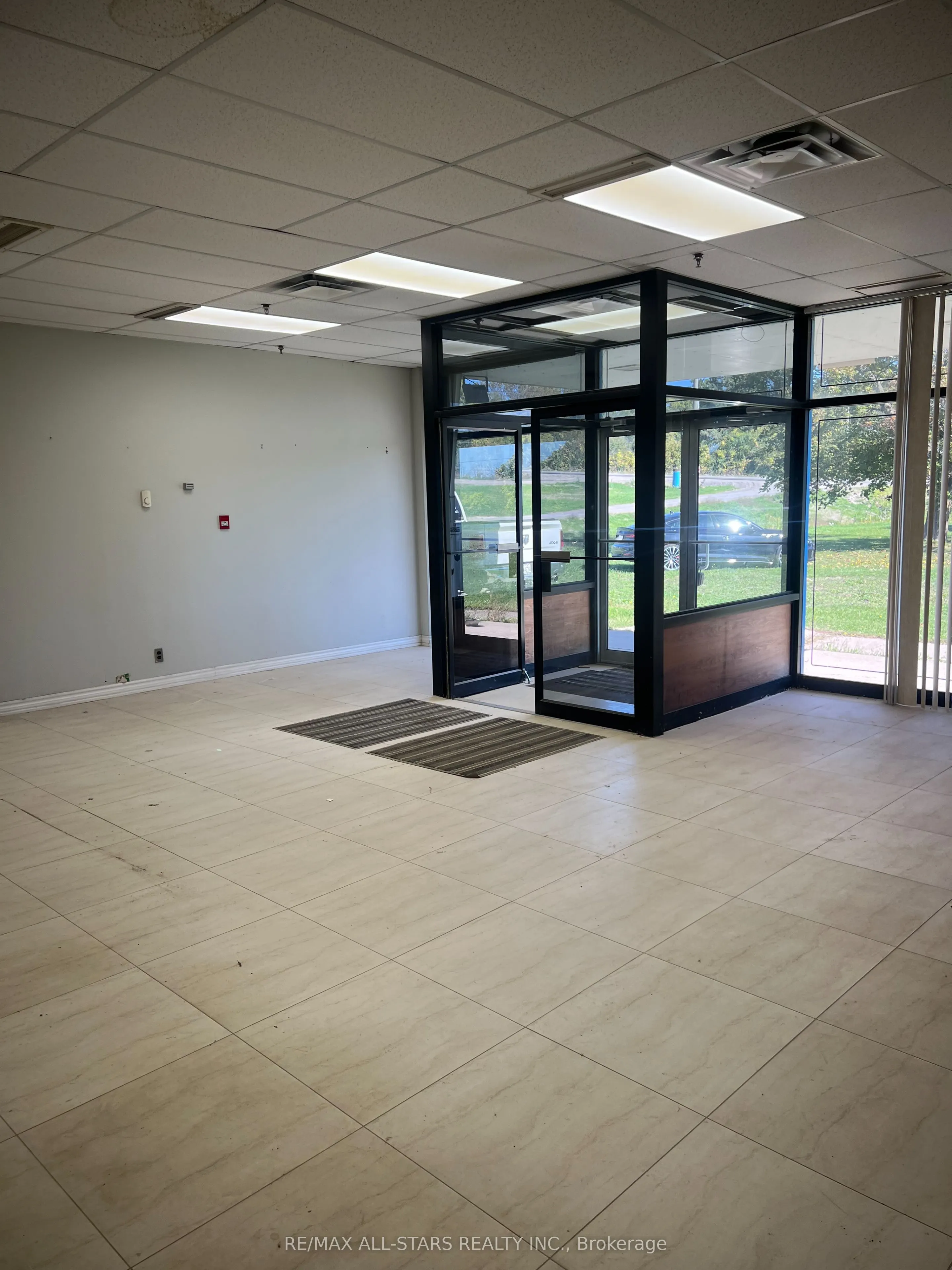 701 Brook Road N, ##1