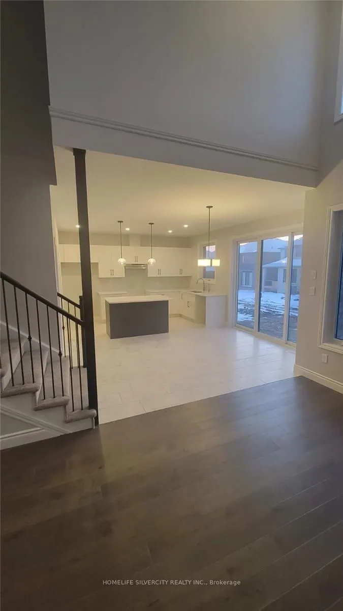 16 Grundy Crescent