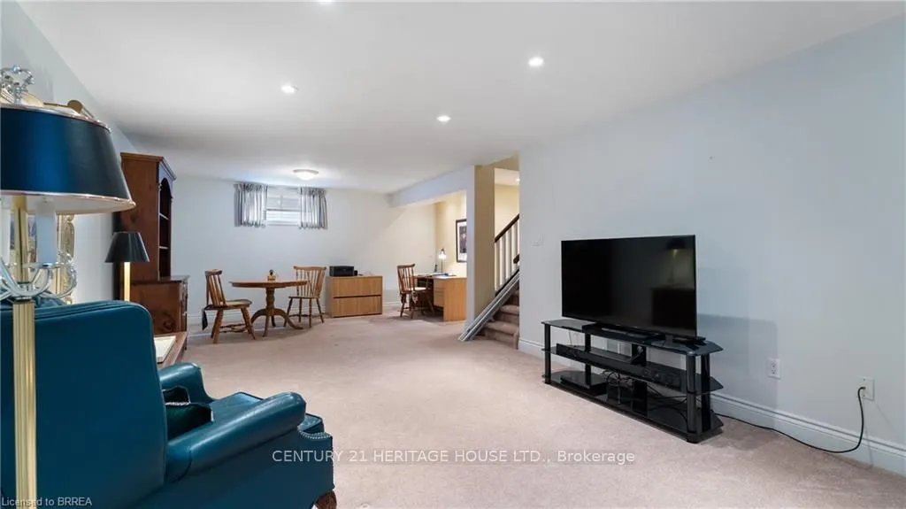 95 North Park Street, #5