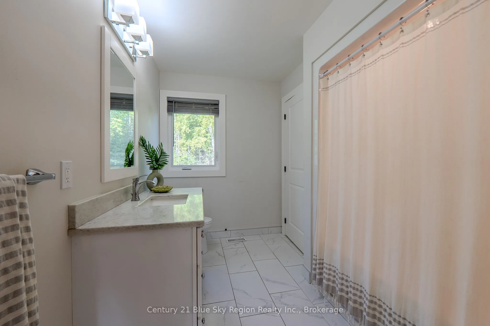 115 Hillside Lake Road