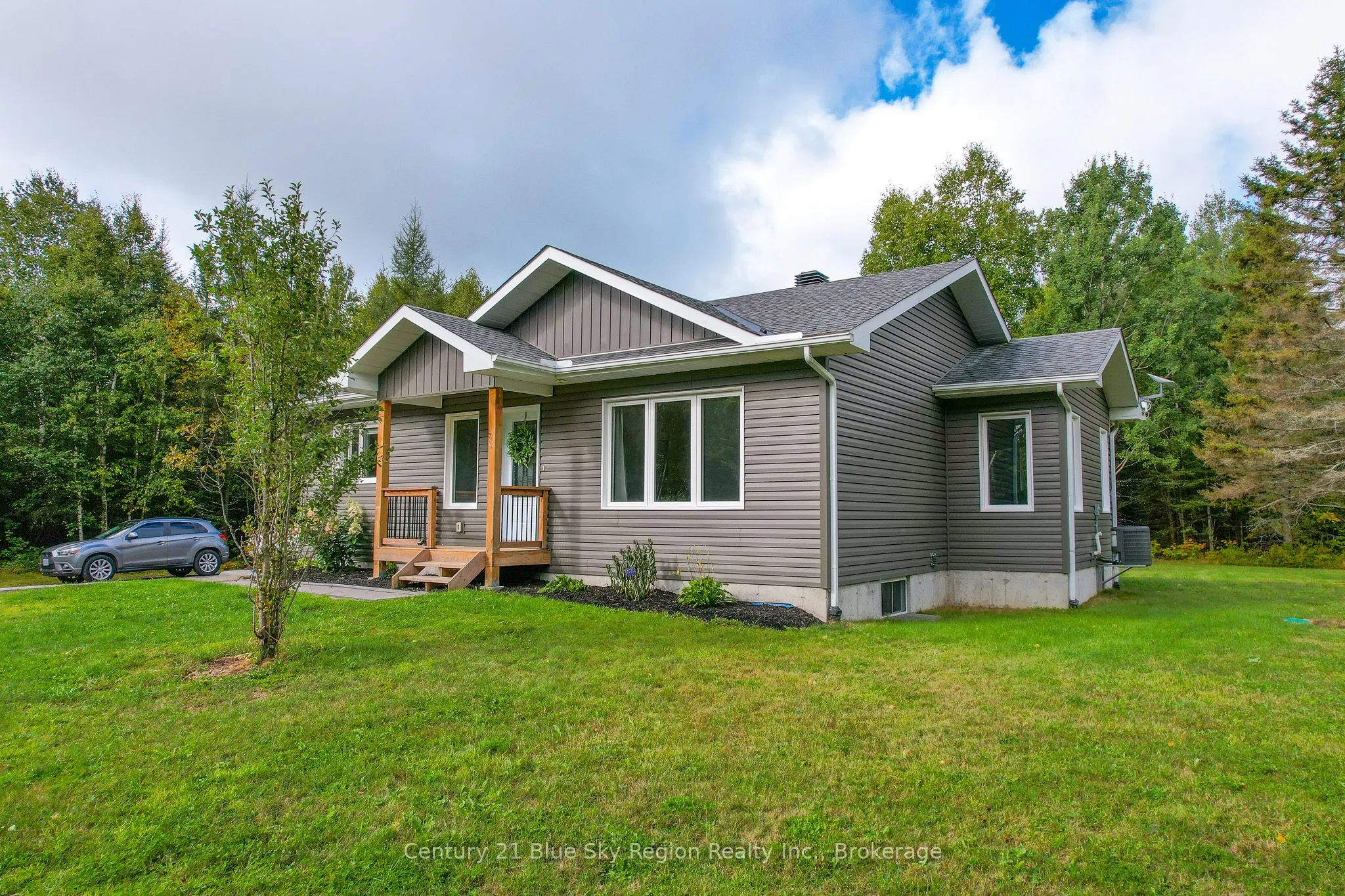 115 Hillside Lake Road