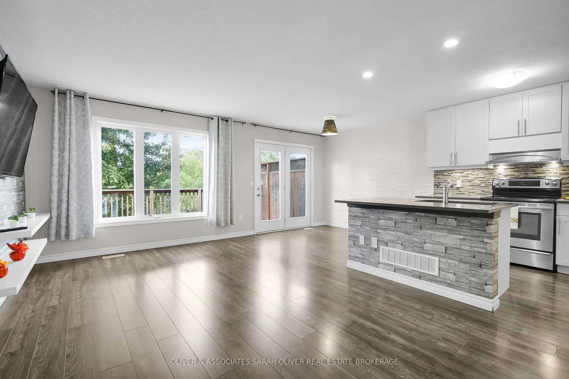 1010 Fanshawe Park Road E, #85