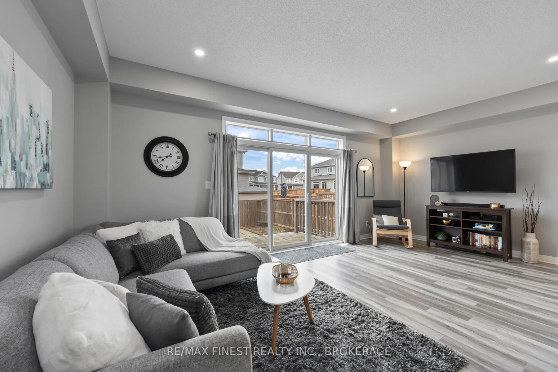 1376 Tremont Drive