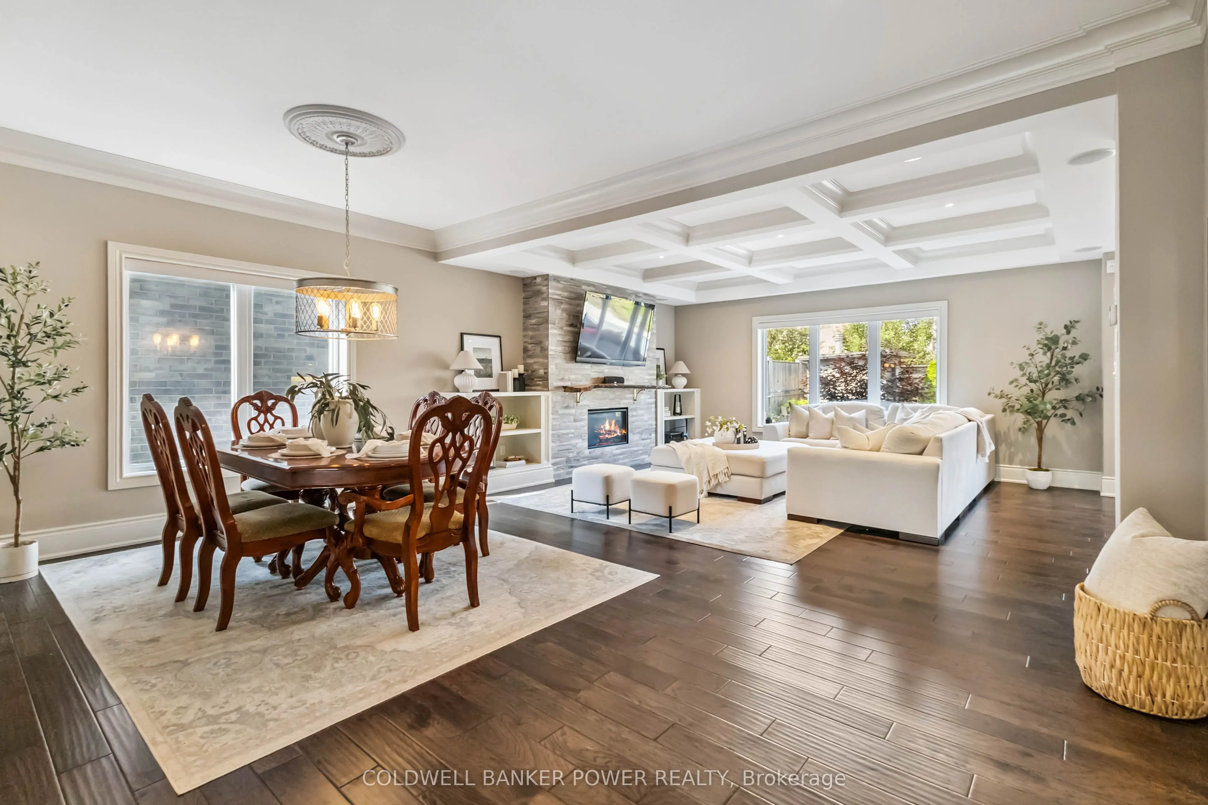 1090 Eagletrace Drive