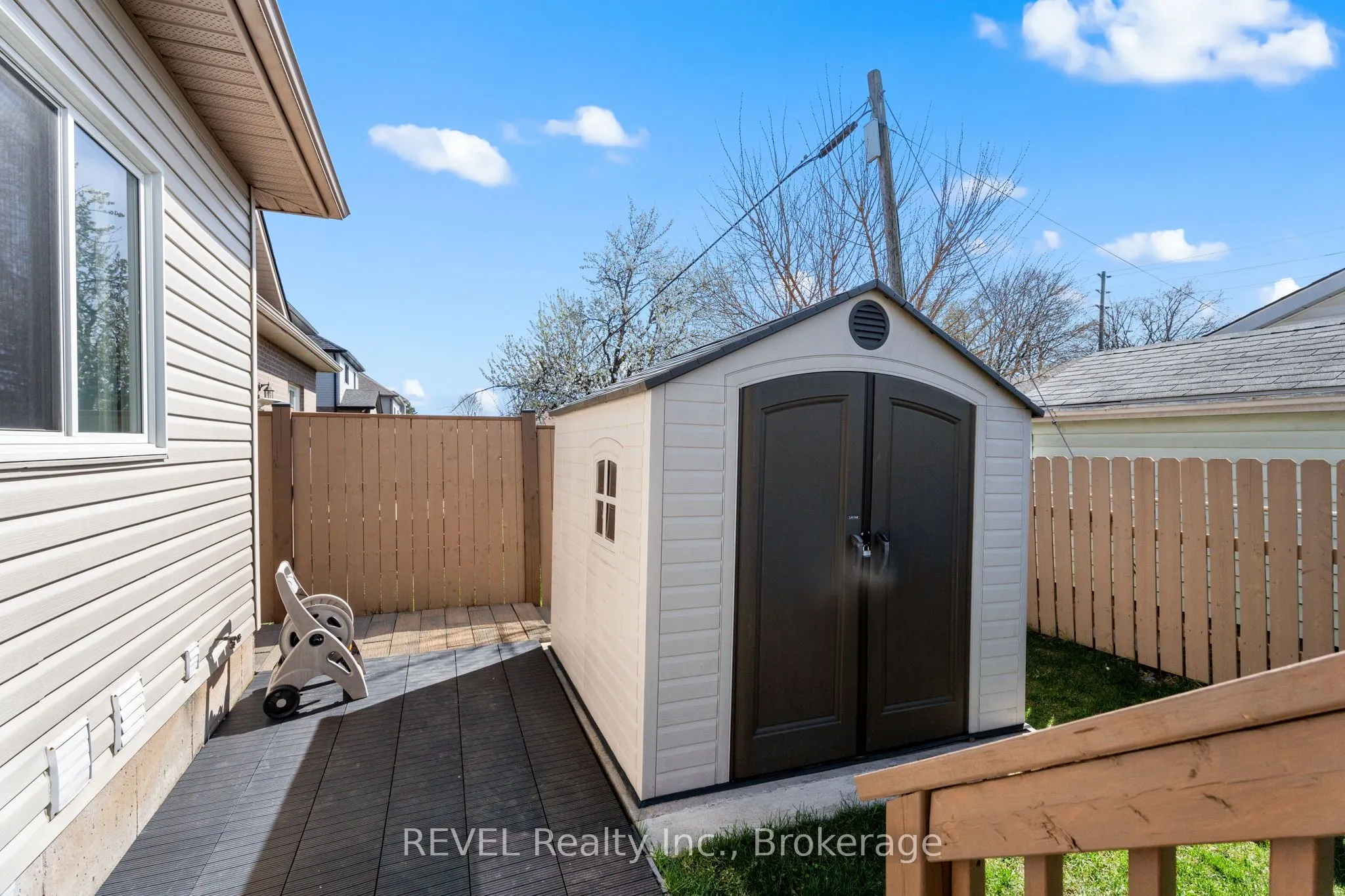 11 Berkshire Drive
