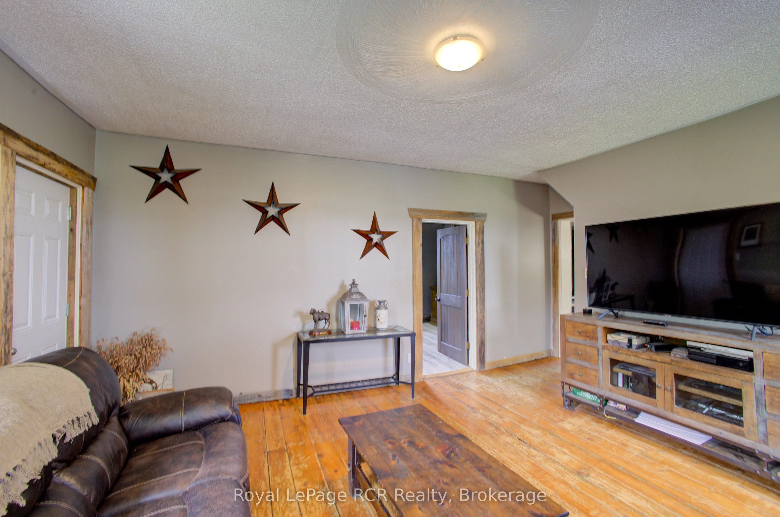 213526 Baseline Road