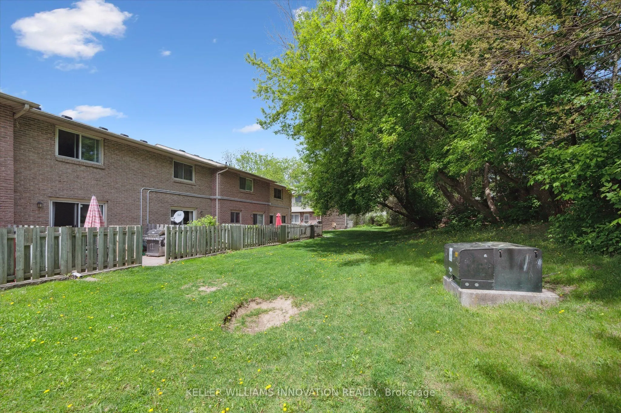 293 Fairway Road N, #33