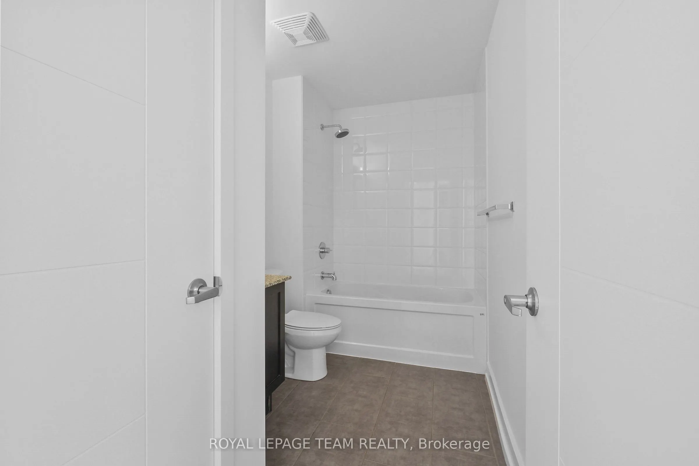 179 METCALFE Street, #2408