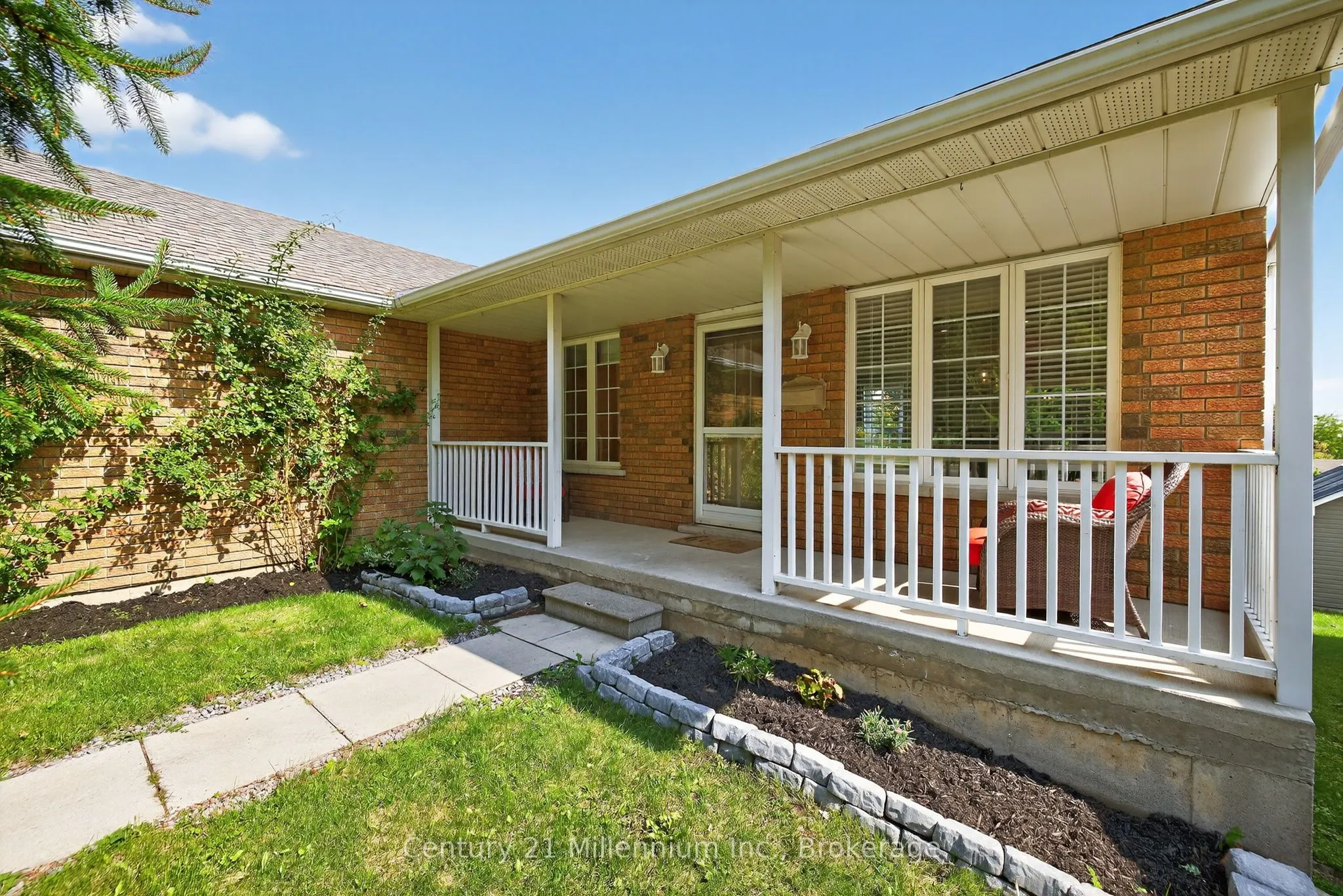 702 Spillsbury Drive