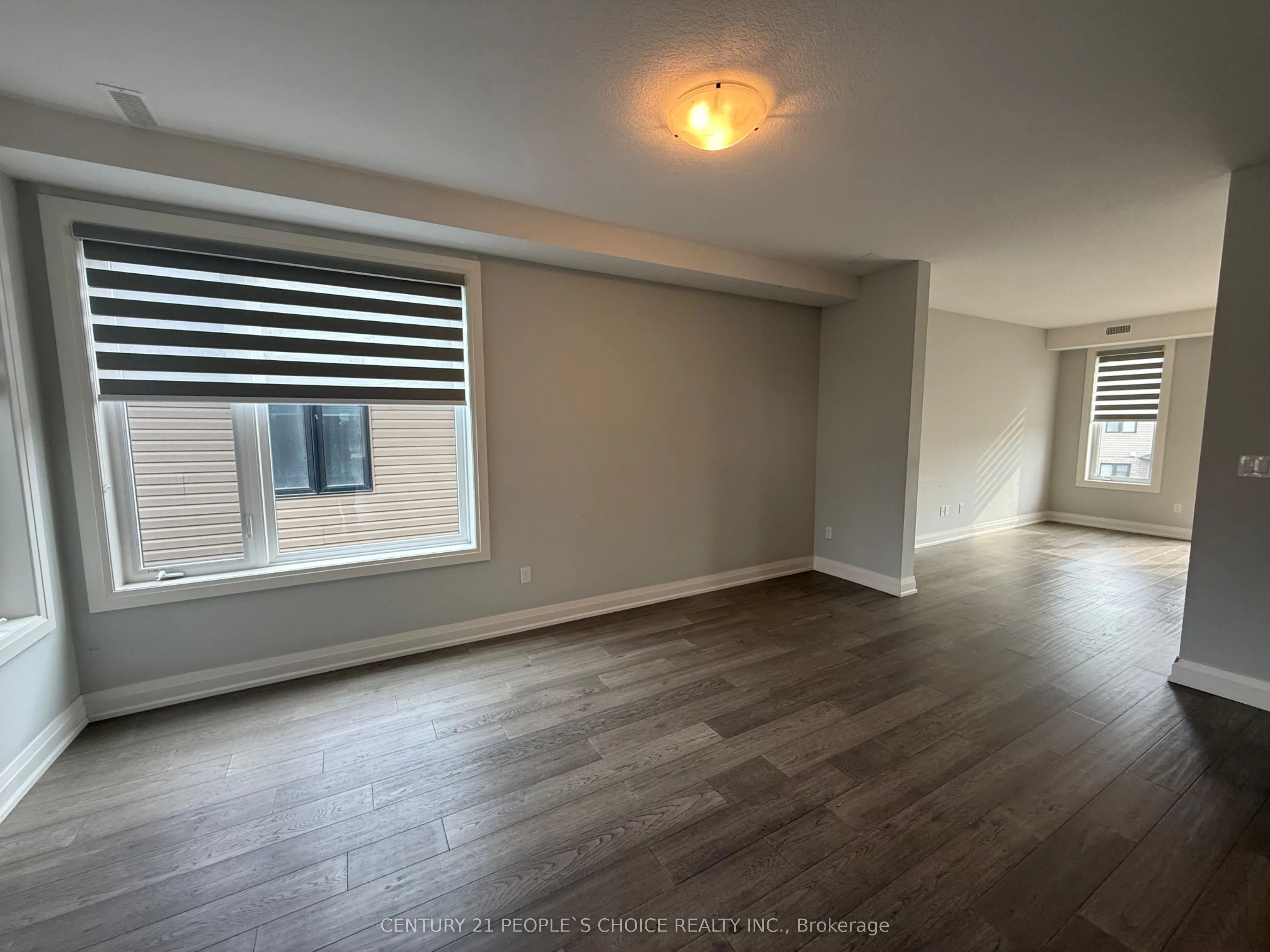 562 Fairway Road, #Upper