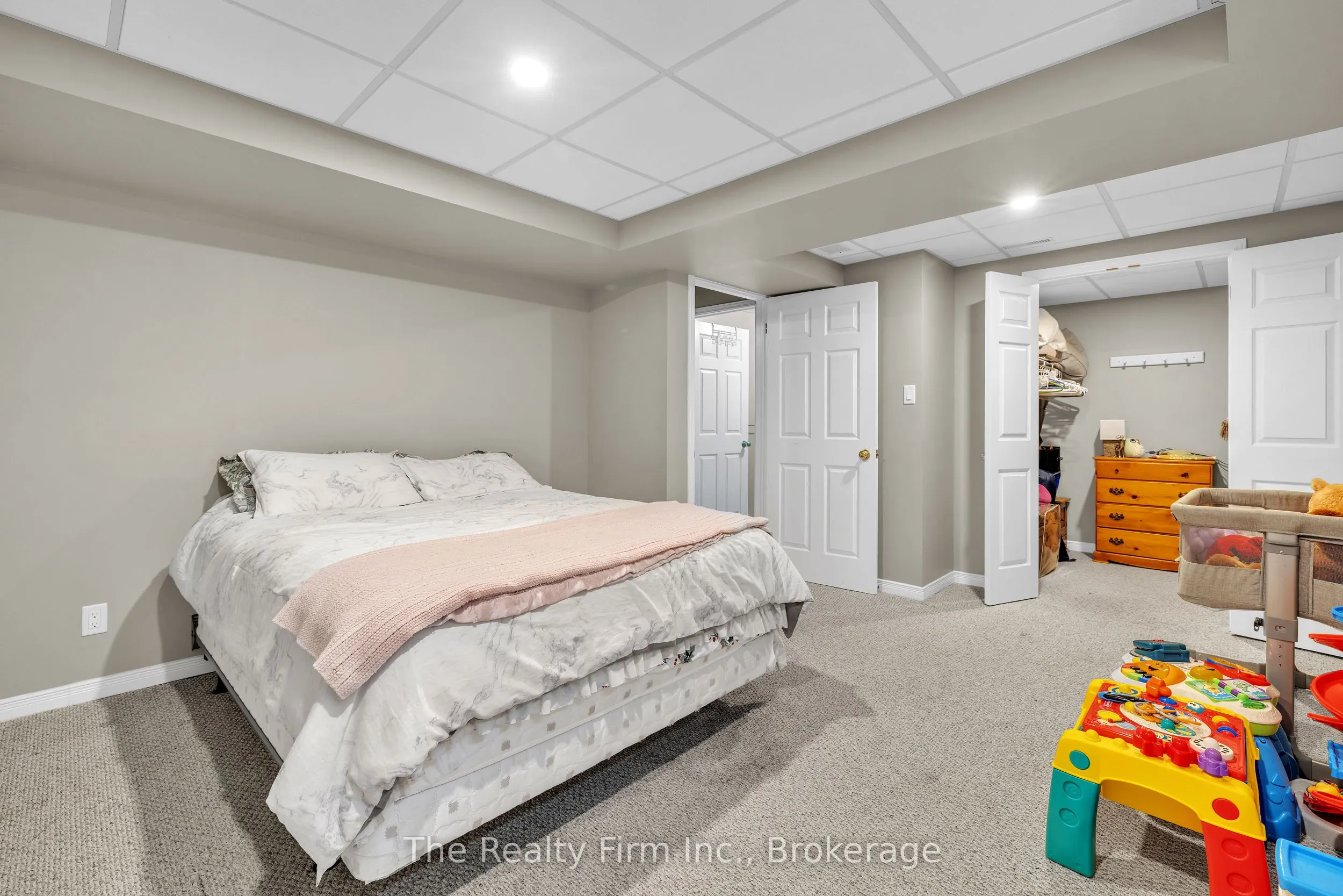 7 Pinehurst Drive