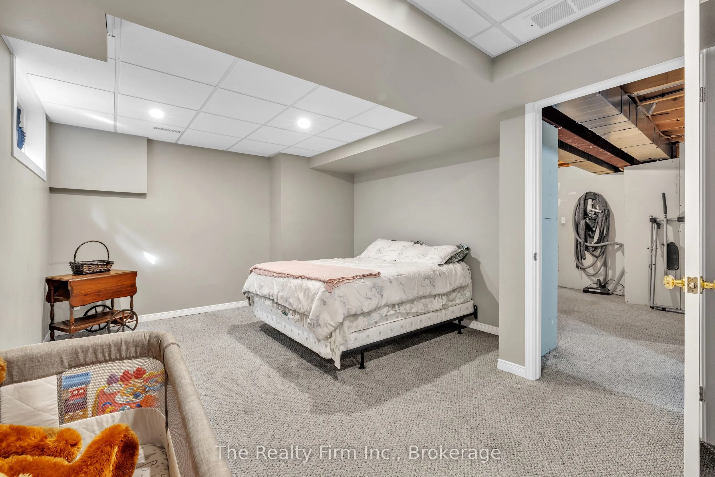 7 Pinehurst Drive