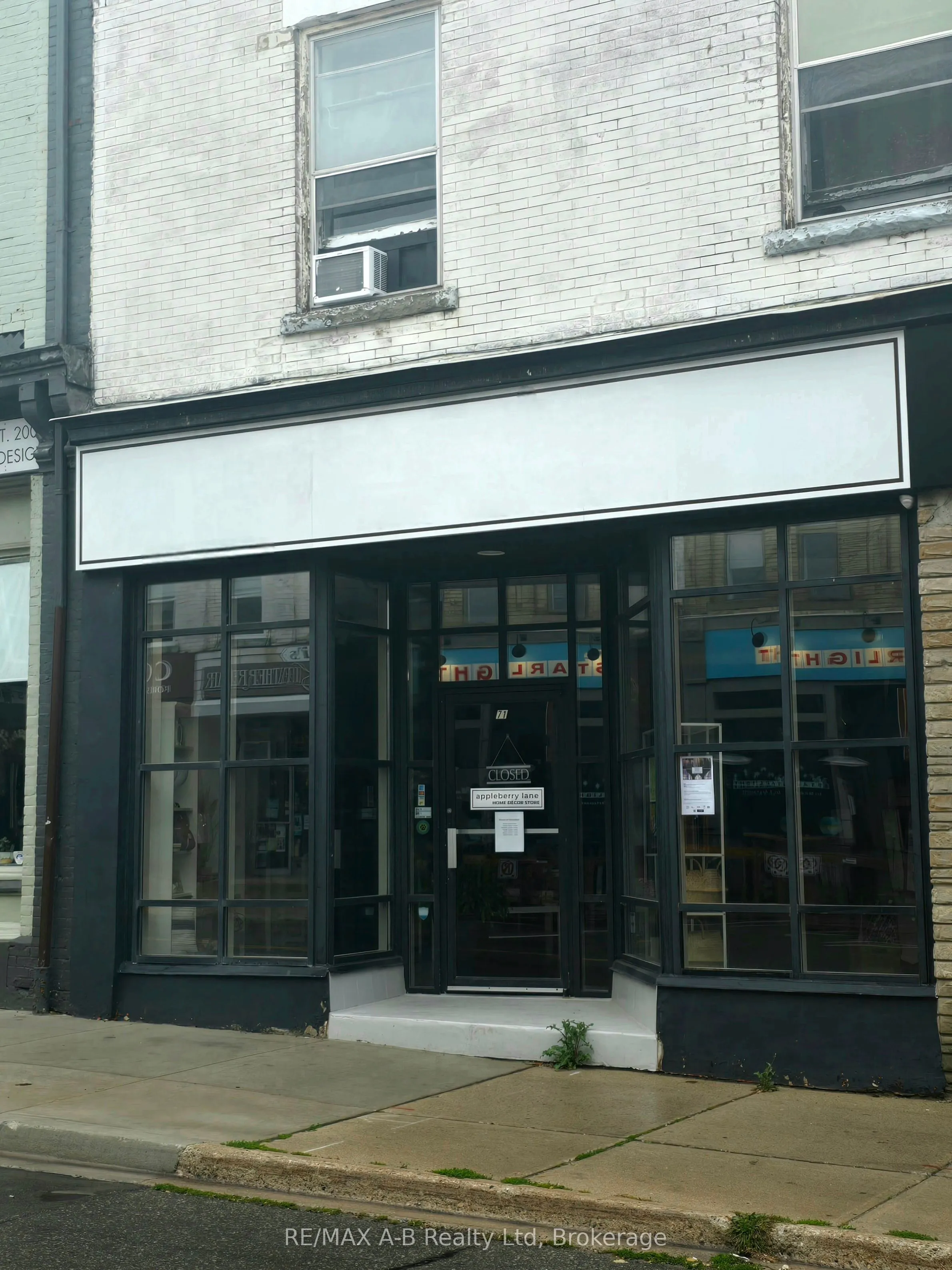 71 Wellington Street