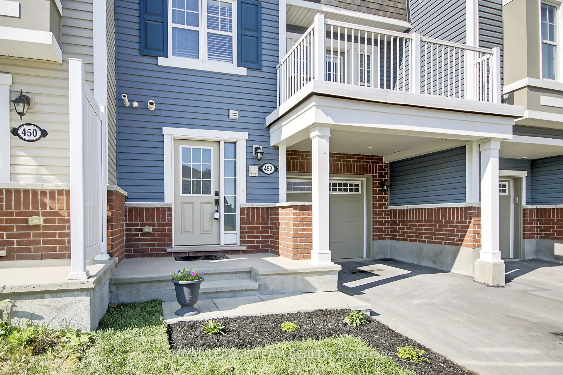 452 Riverboat Heights