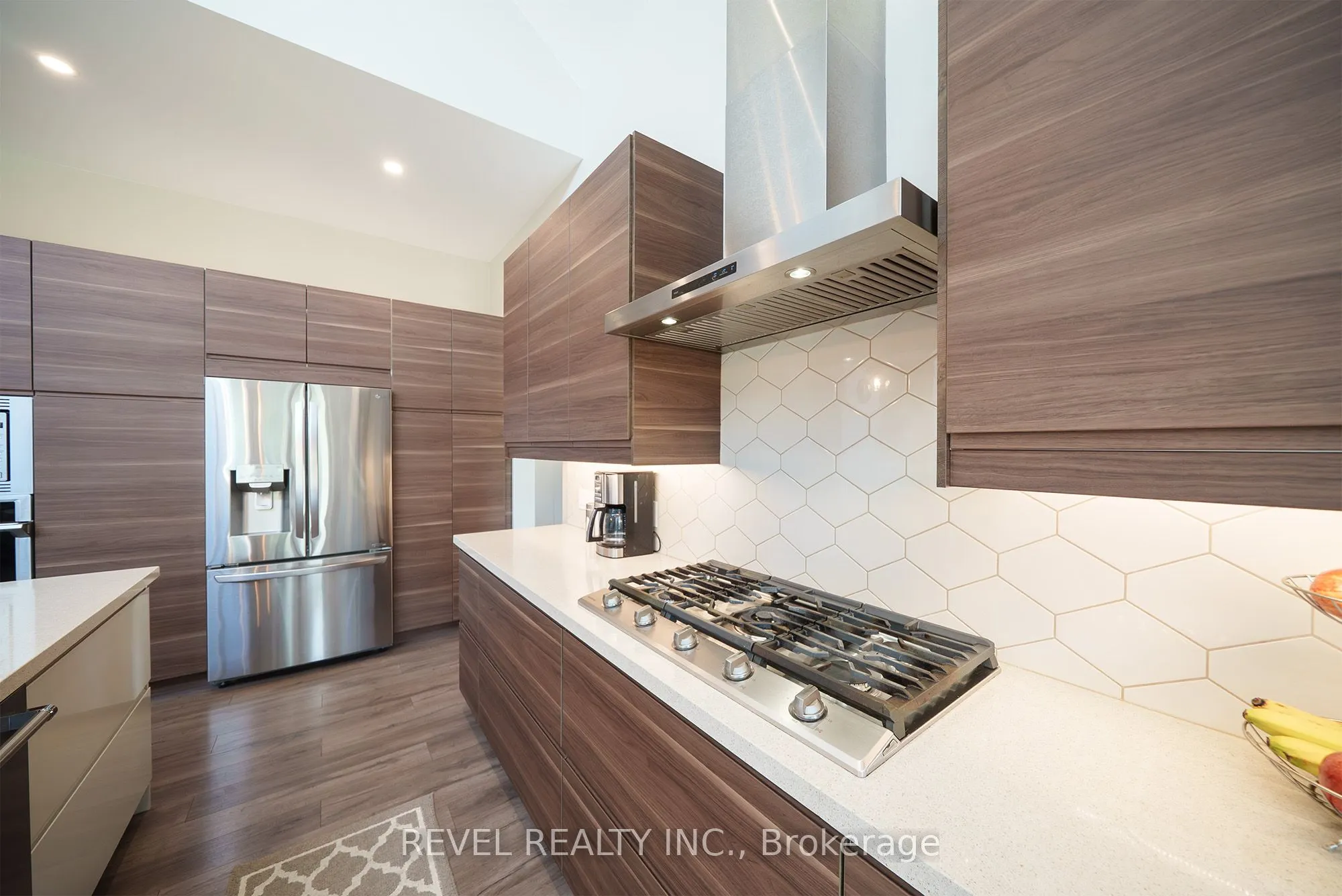 792 Charlotteville Rd 8