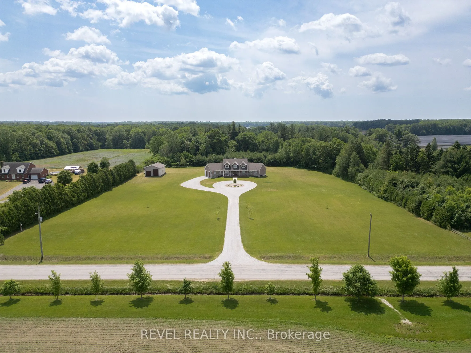792 Charlotteville Rd 8