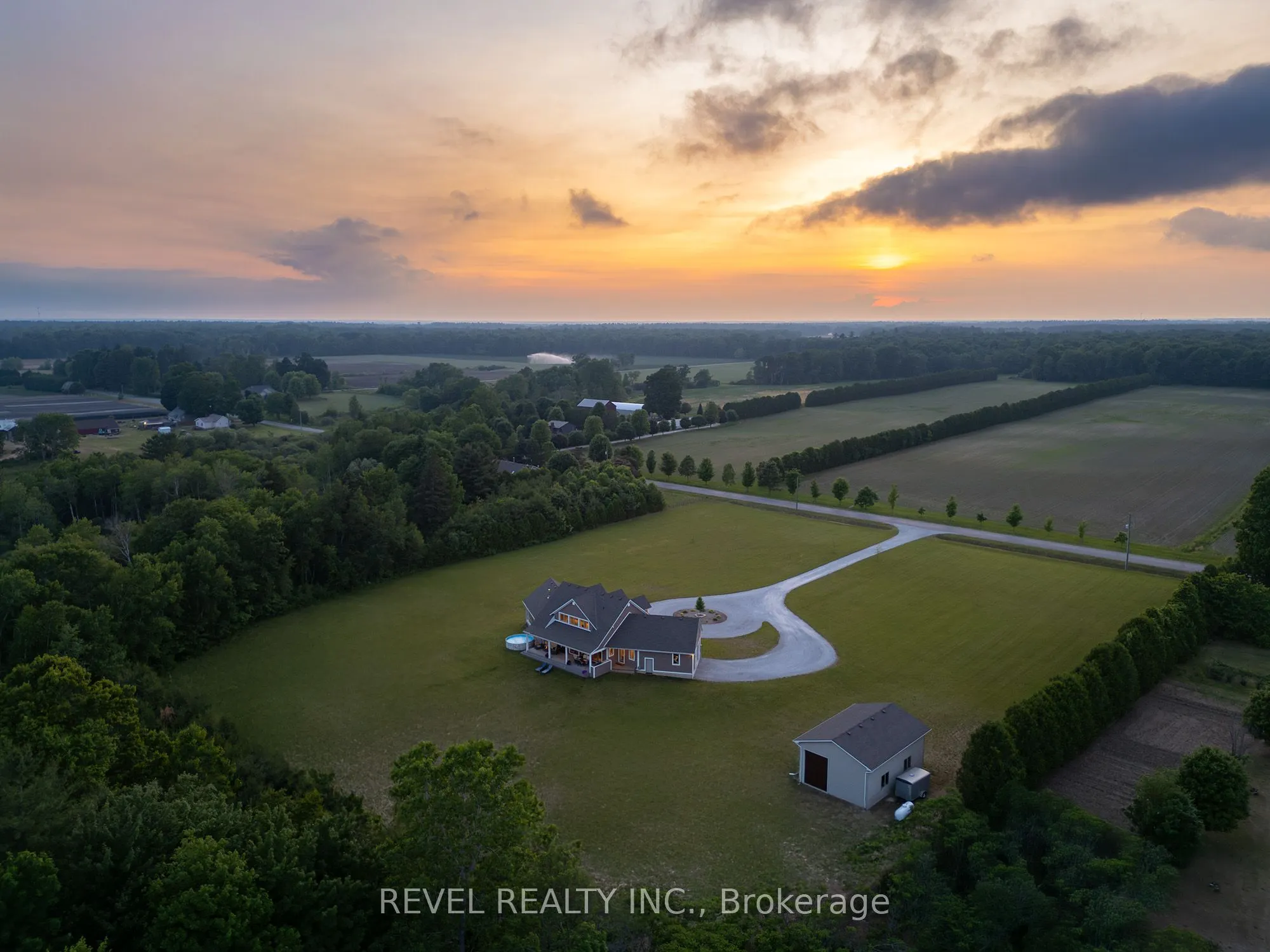 792 Charlotteville Rd 8