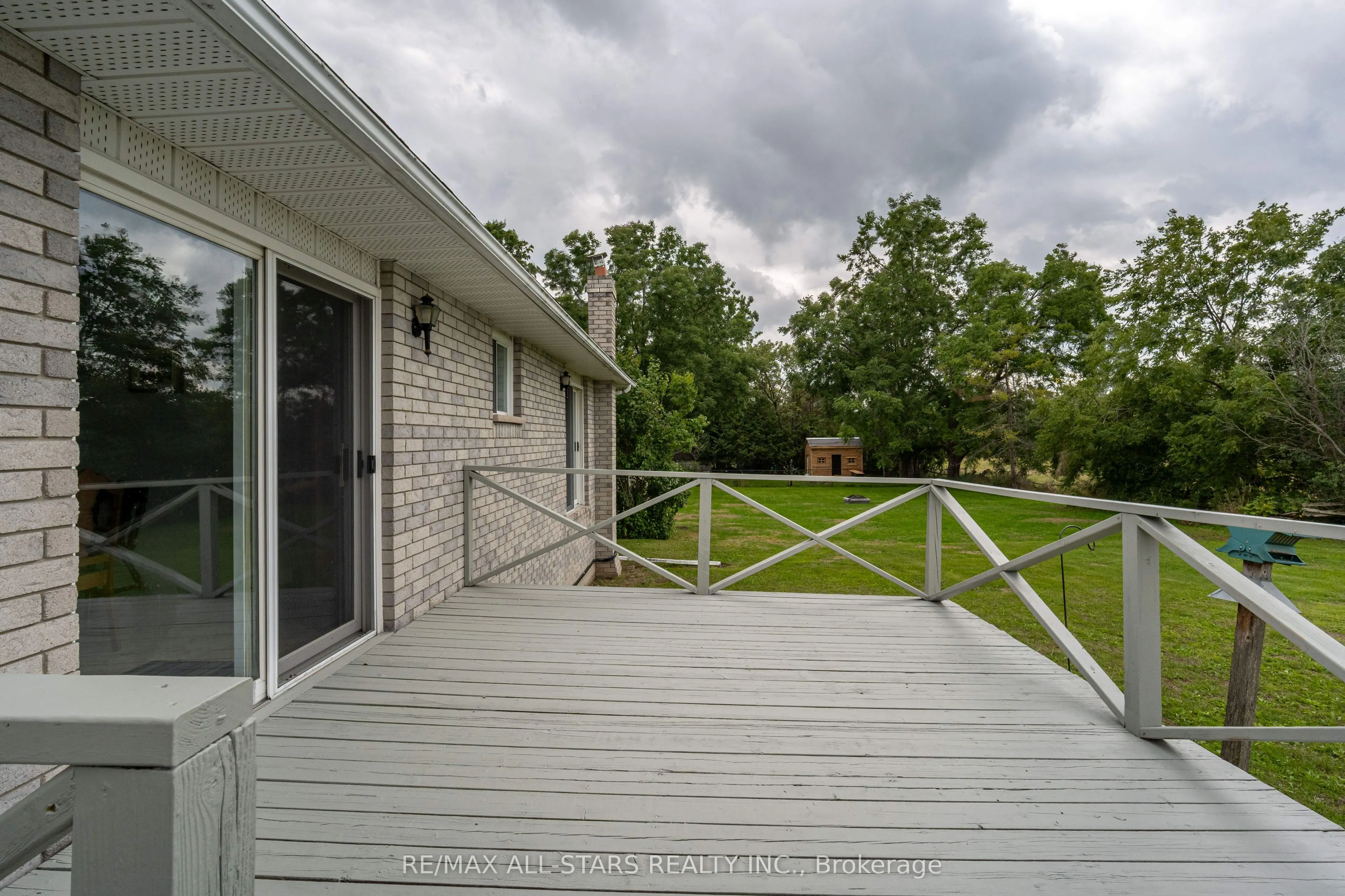 55 Sturgeon Street N