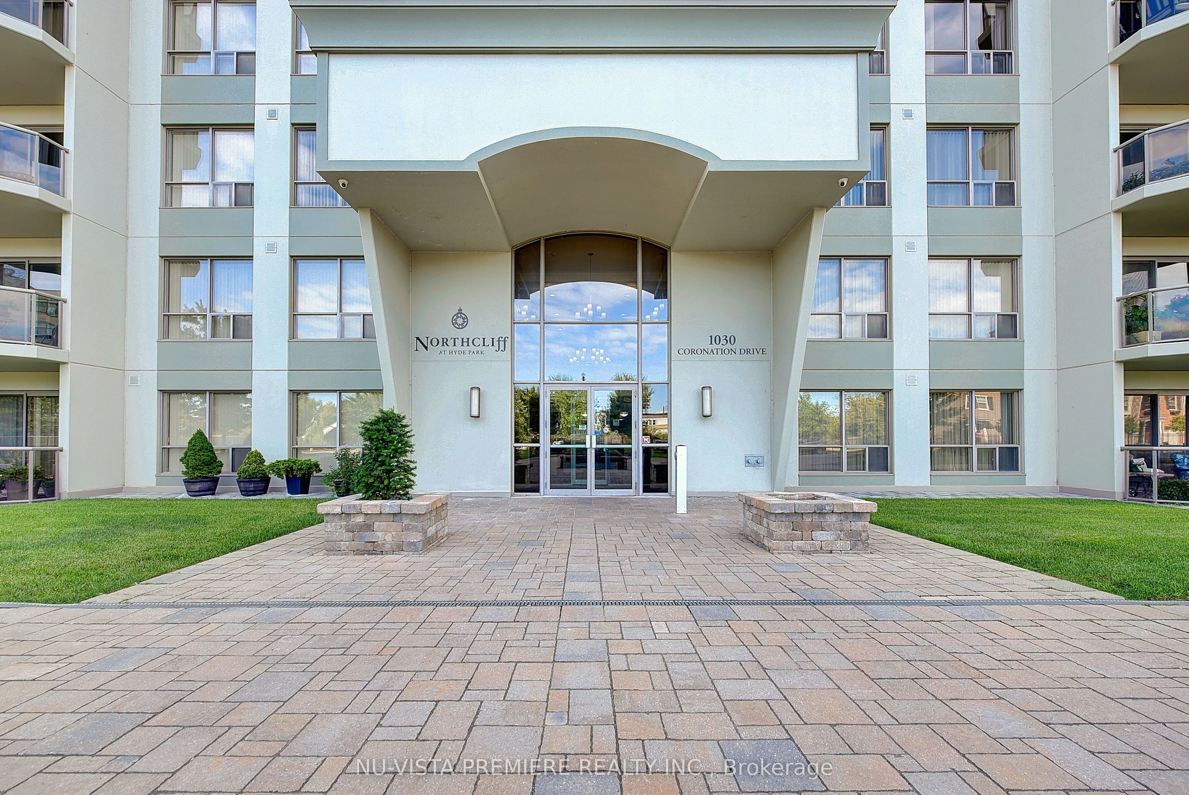 1030 Coronation Drive, #406