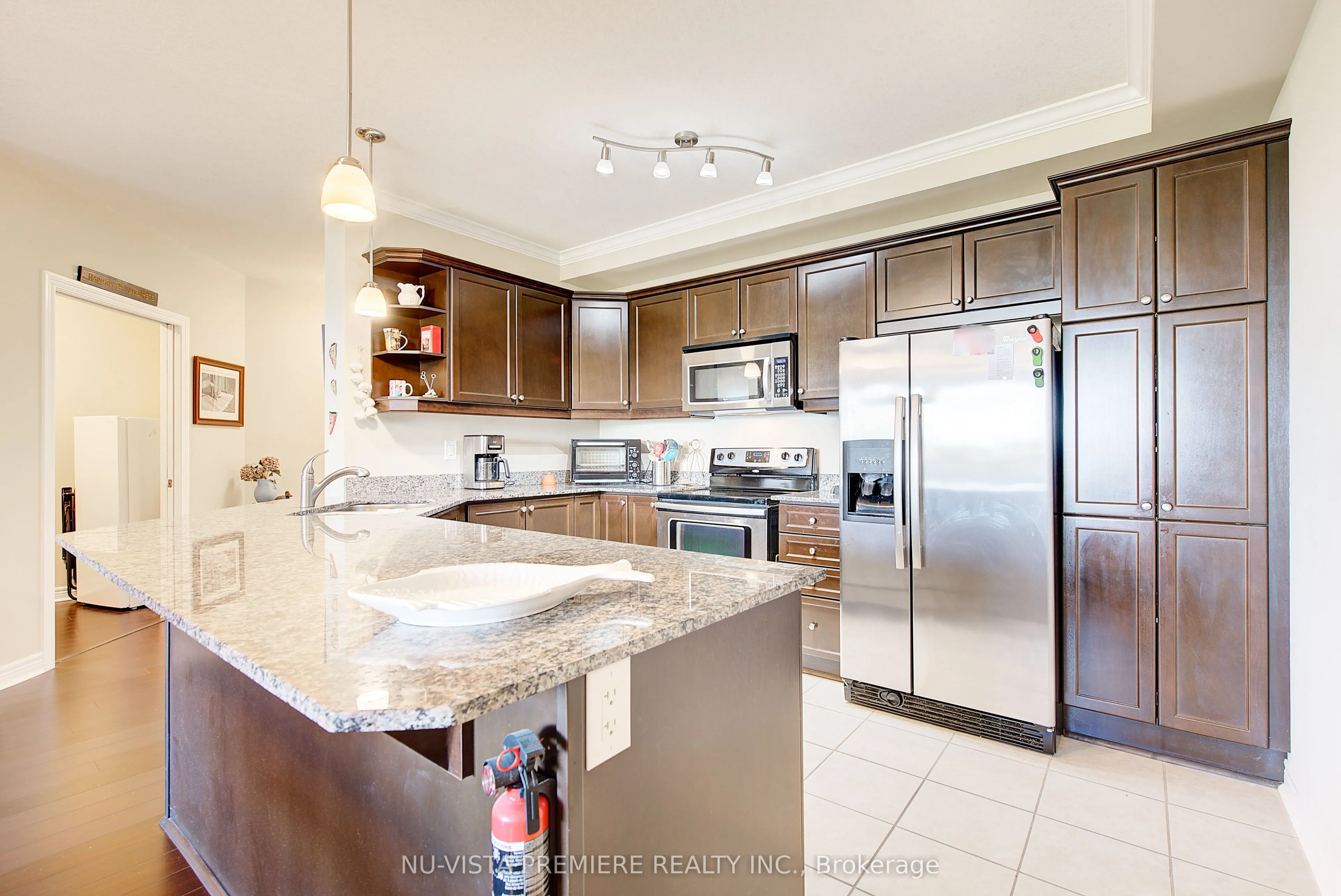 1030 Coronation Drive, #406