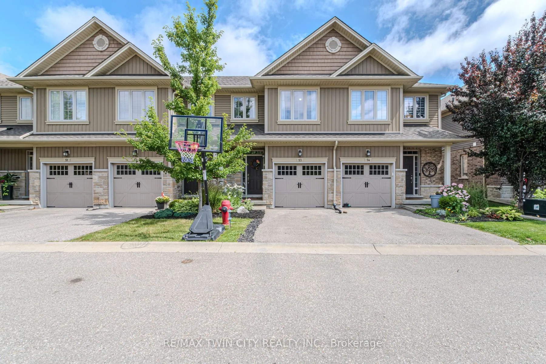 80 Willow Street, #53
