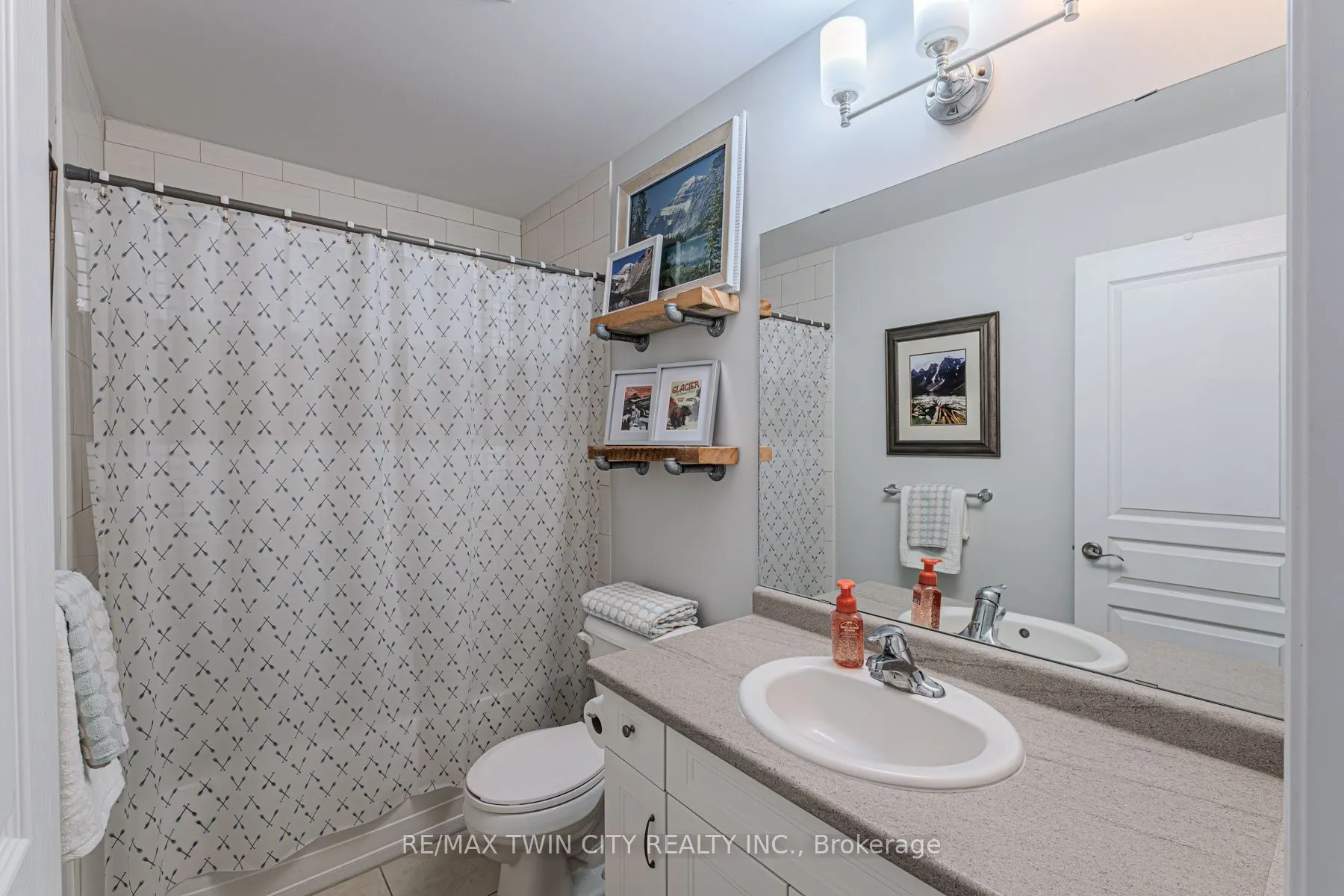 80 Willow Street, #53