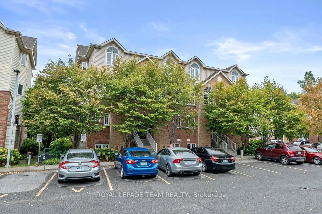 77 Steele Park Private, #7