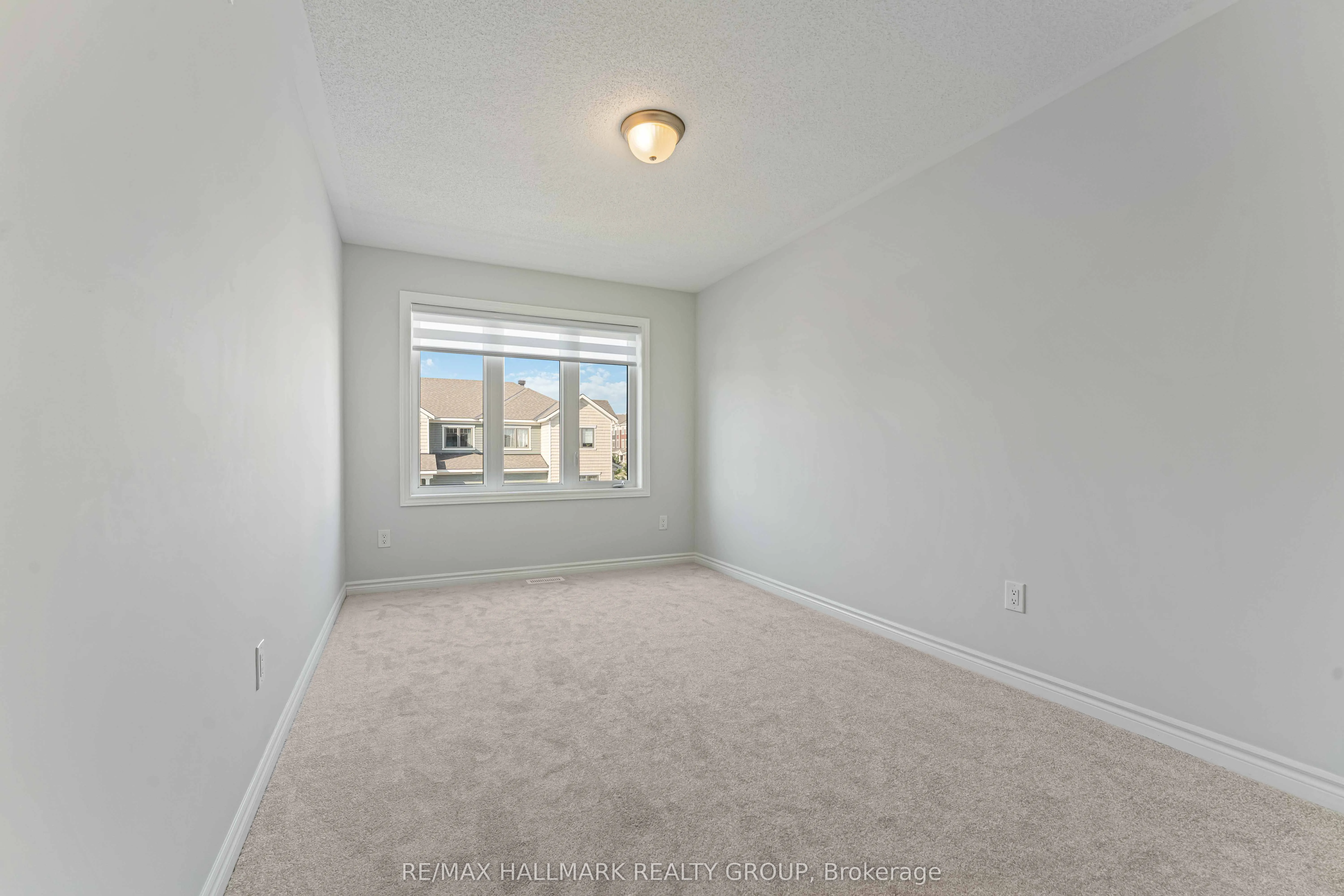 402 Edgevalley Court
