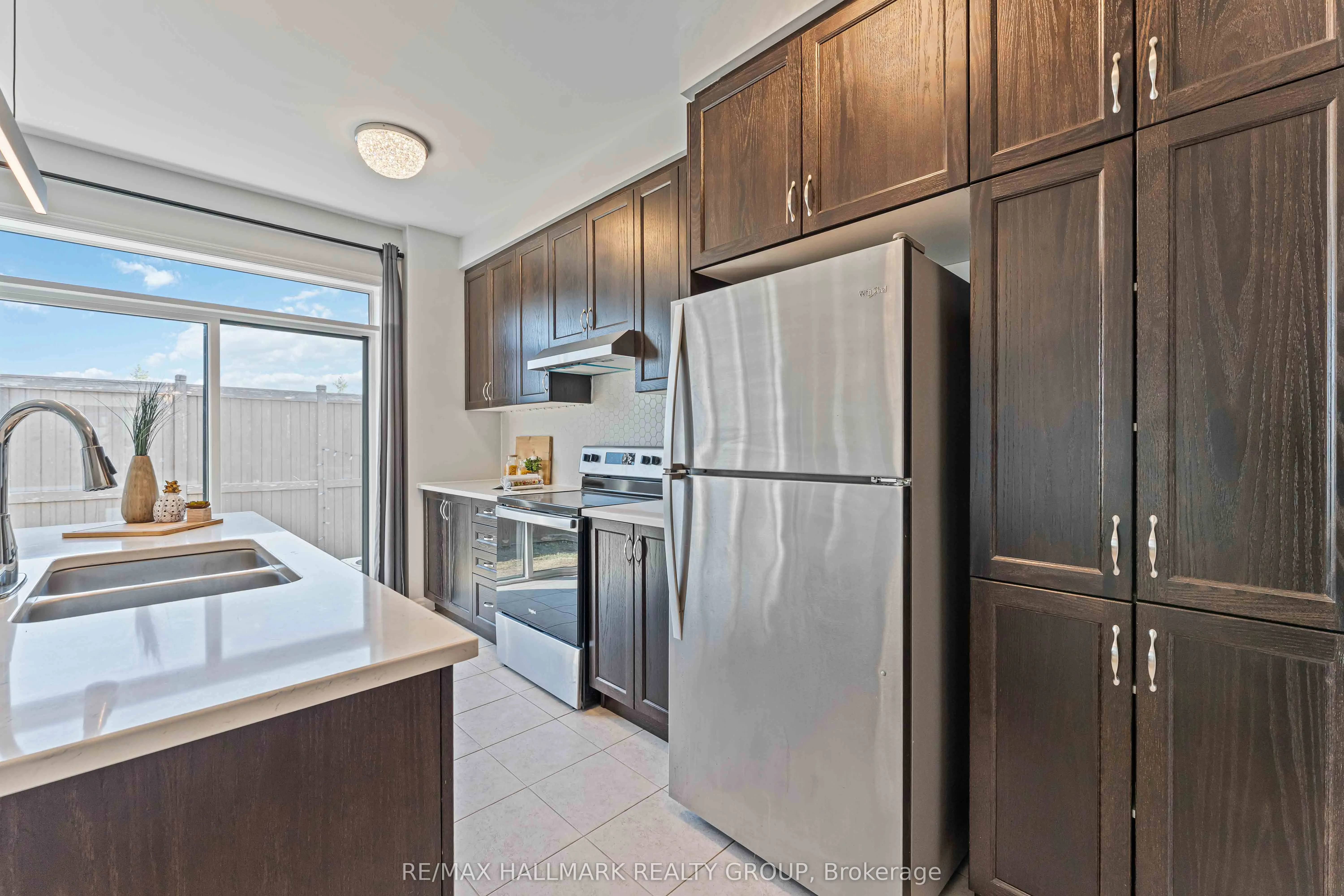 402 Edgevalley Court