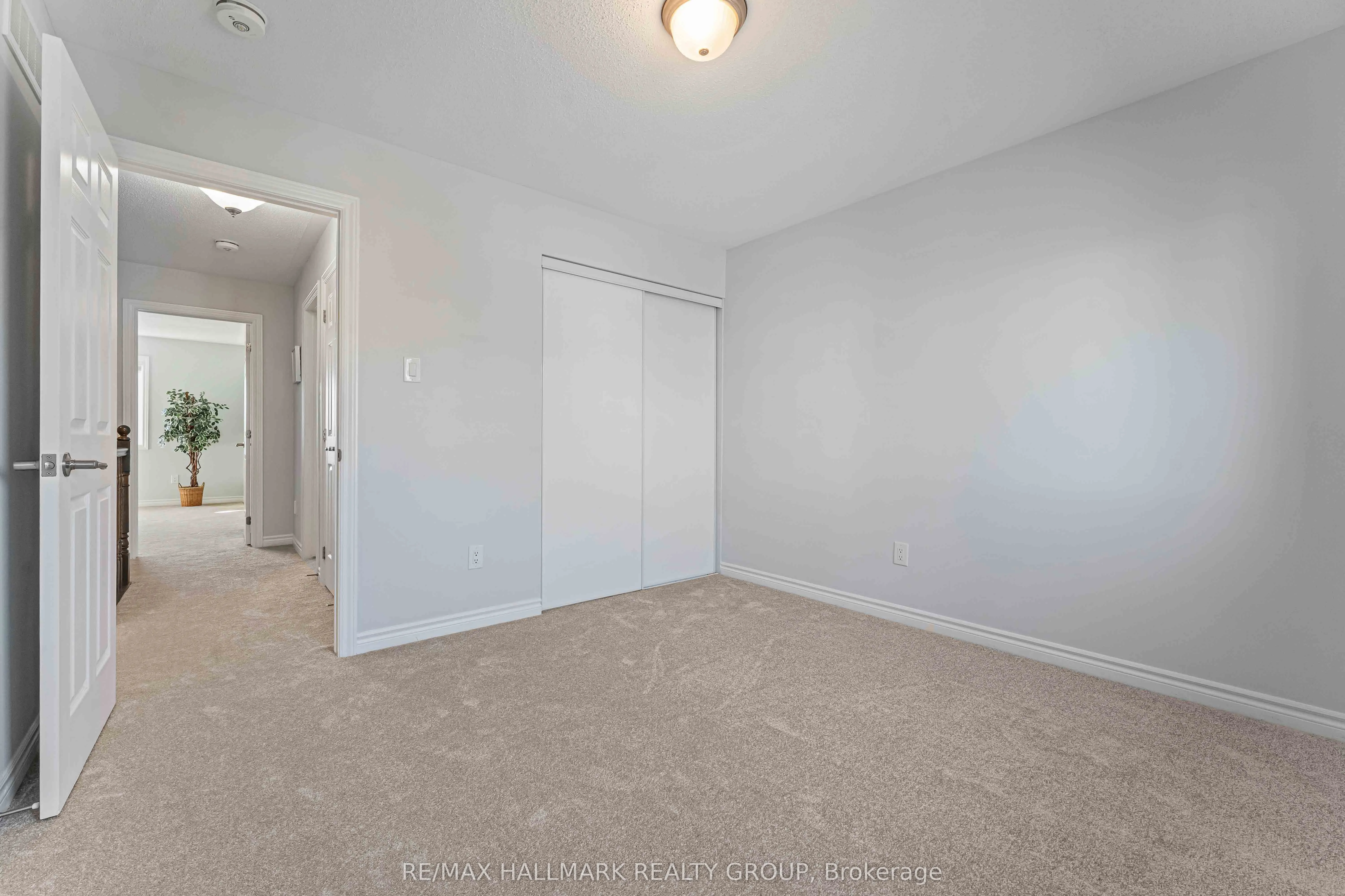 402 Edgevalley Court