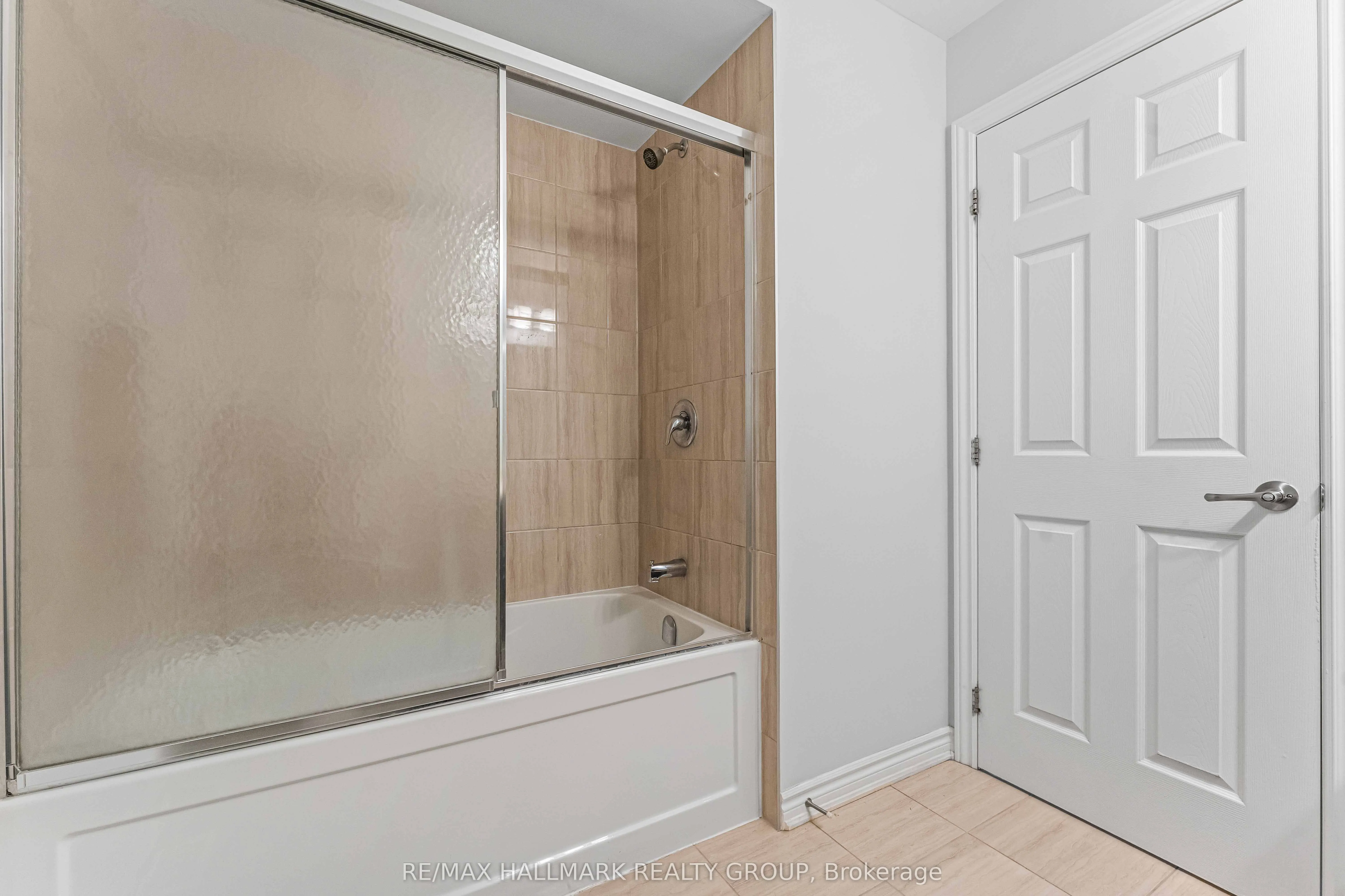 402 Edgevalley Court