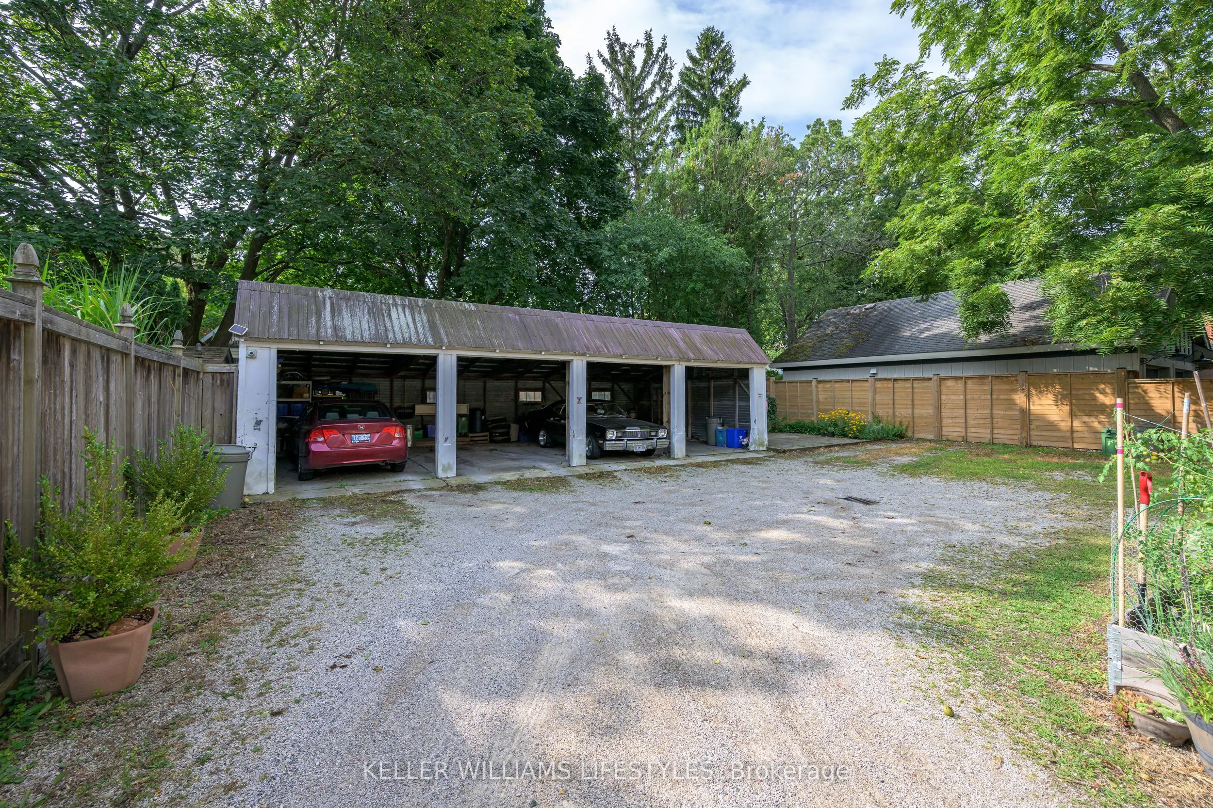 179 Devonshire Avenue