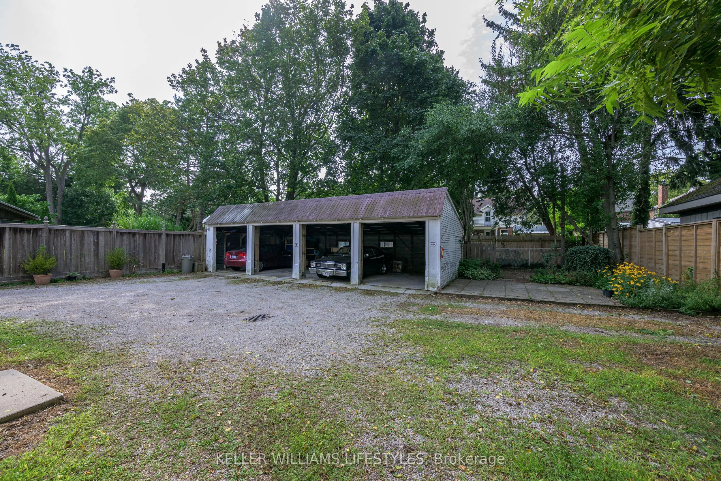 179 Devonshire Avenue