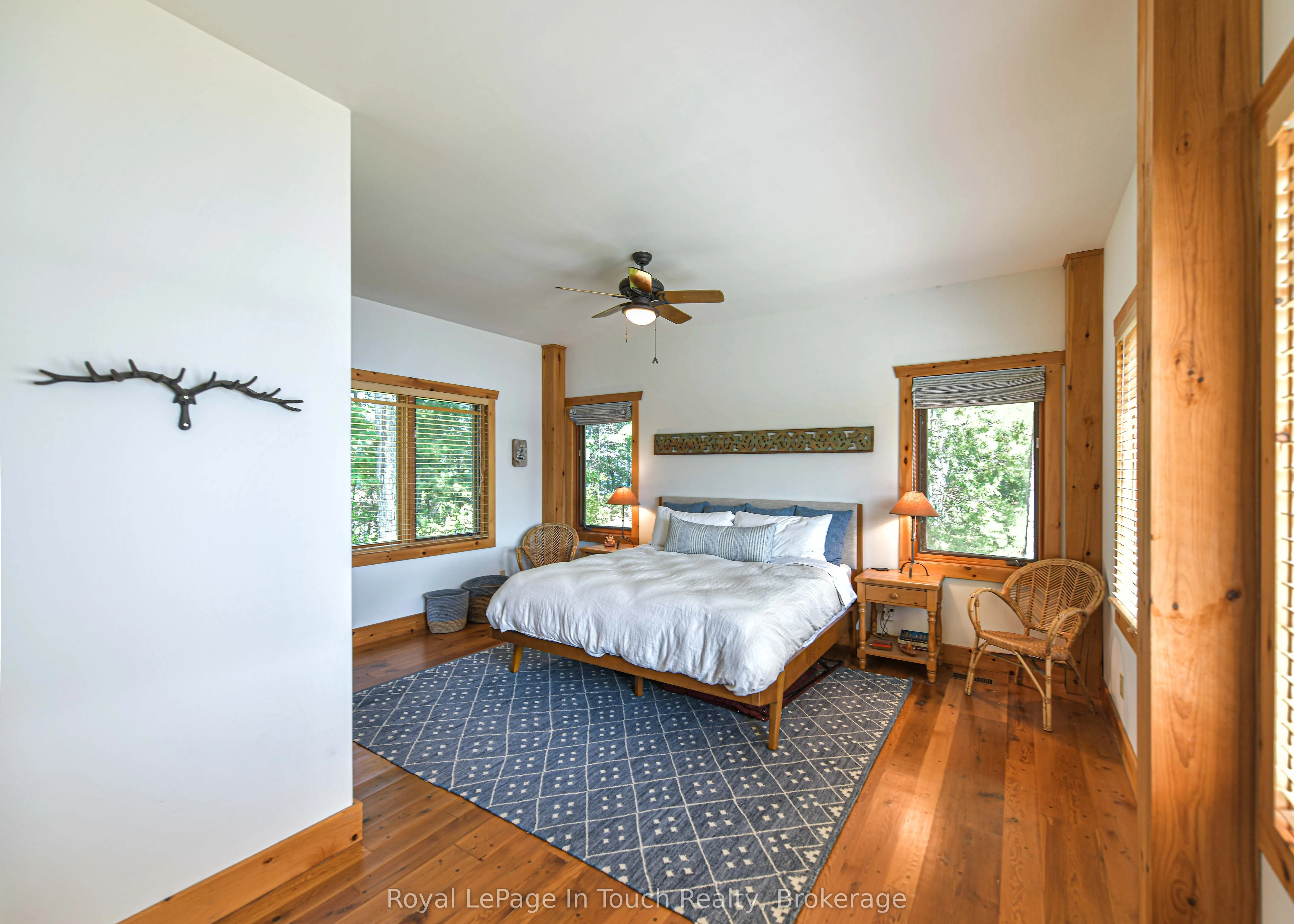 4 Is 2075 Arthur Island, Georgian Bay