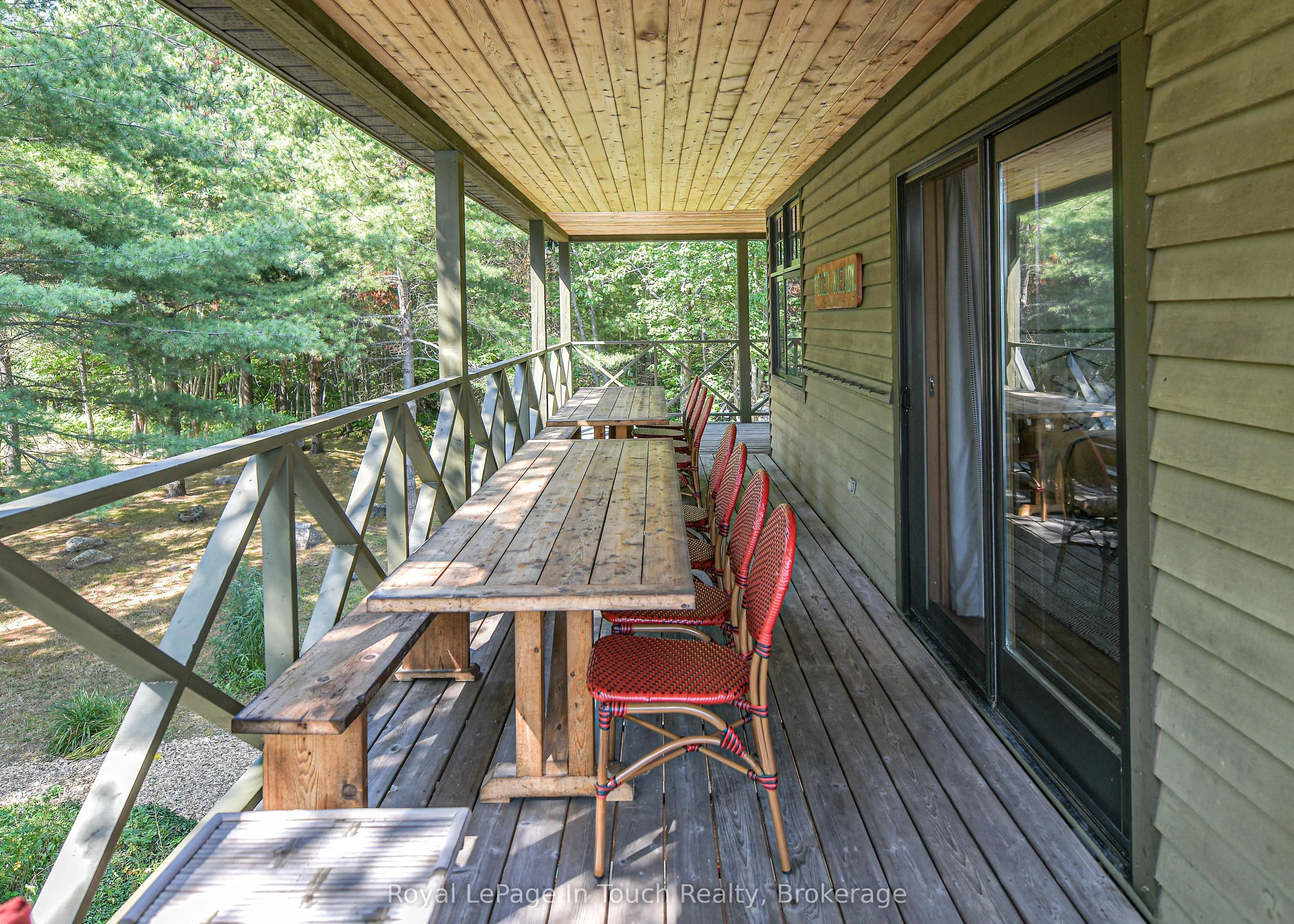 4 Is 2075 Arthur Island, Georgian Bay