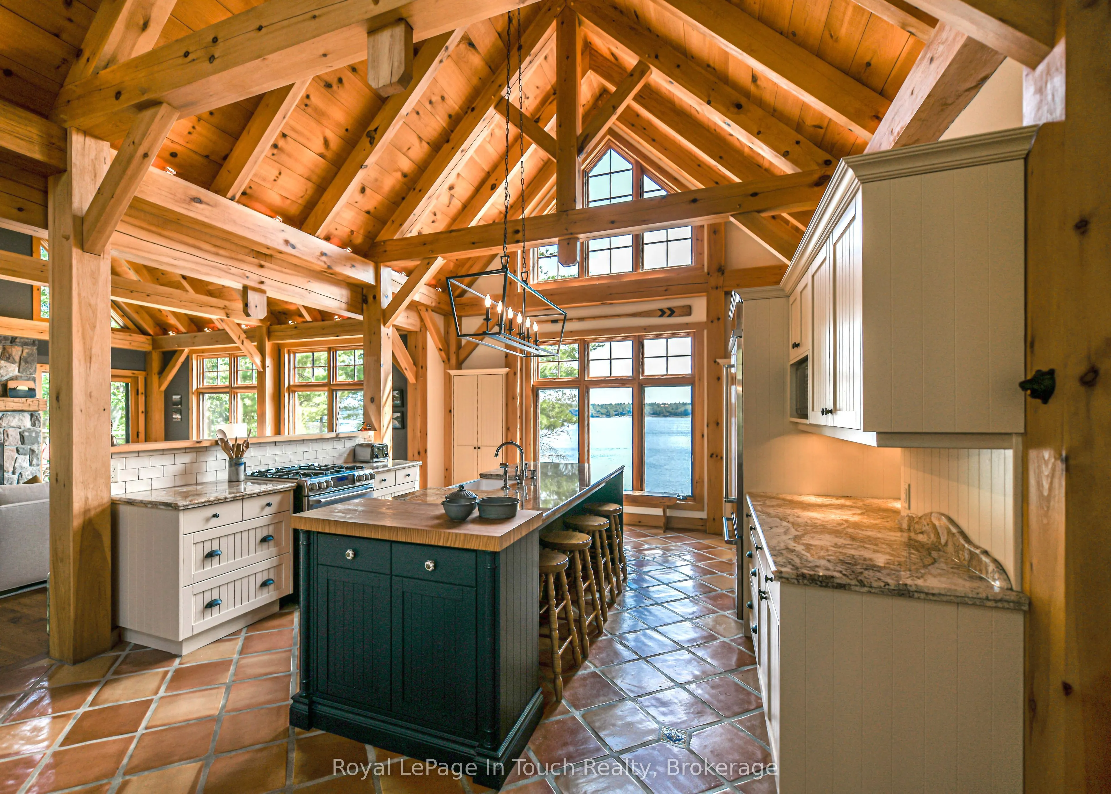 4 Is 2075 Arthur Island, Georgian Bay